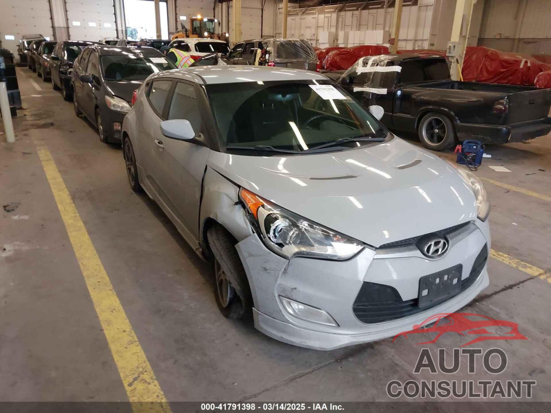 HYUNDAI VELOSTER 2013 - KMHTC6AD2DU128534