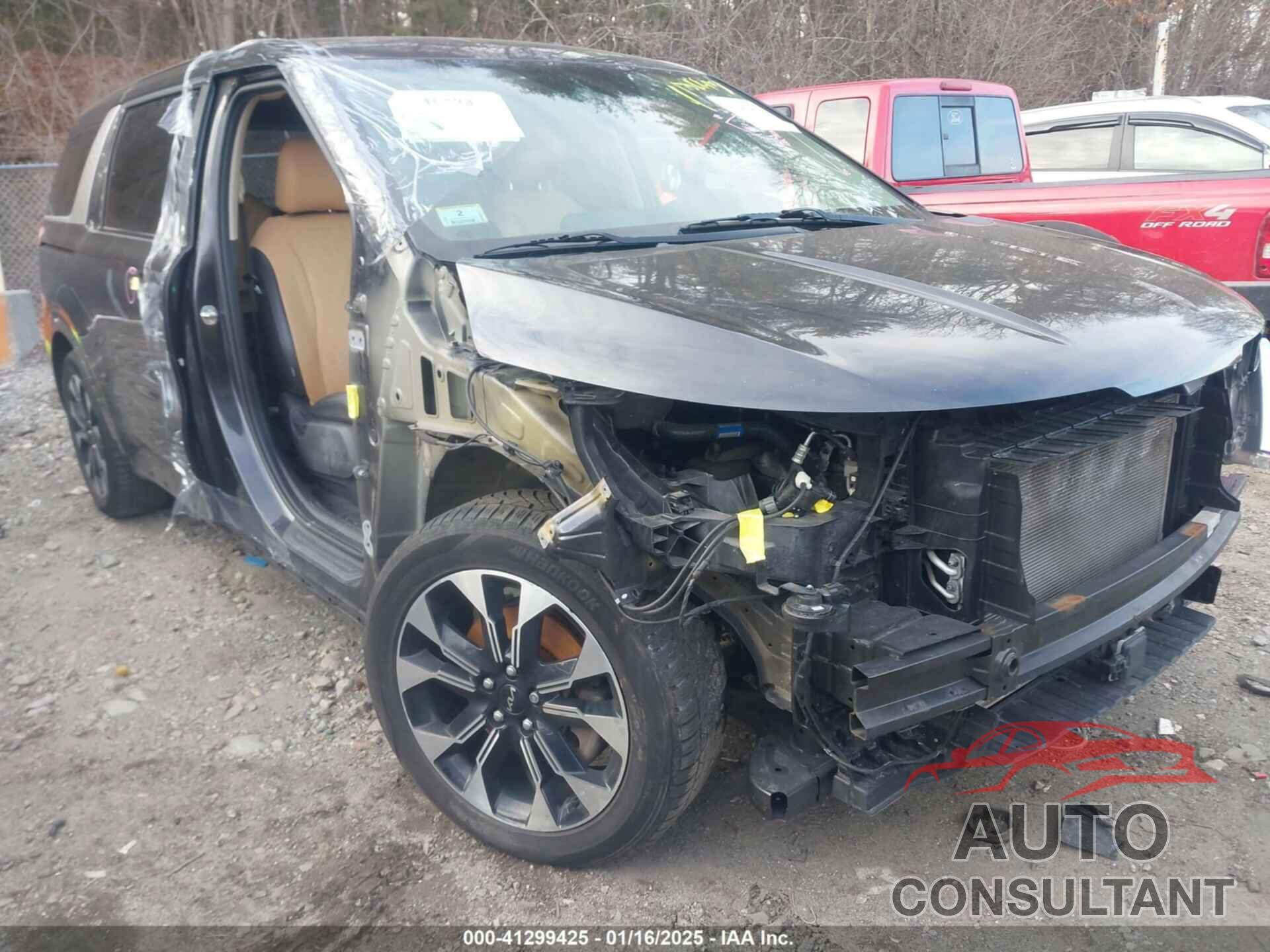 KIA CARNIVAL MPV 2022 - KNDNC5H33N6093416