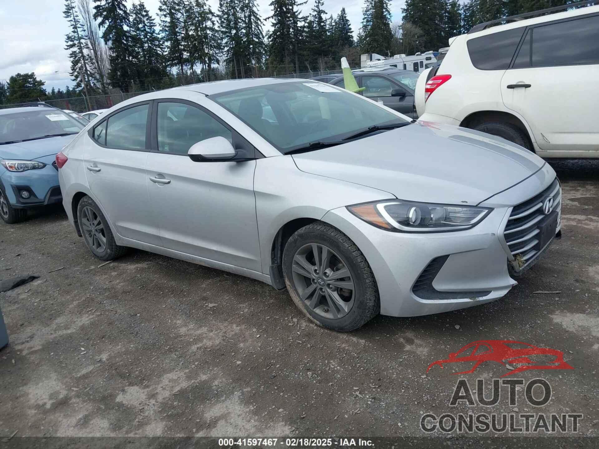 HYUNDAI ELANTRA 2018 - 5NPD84LF8JH239866