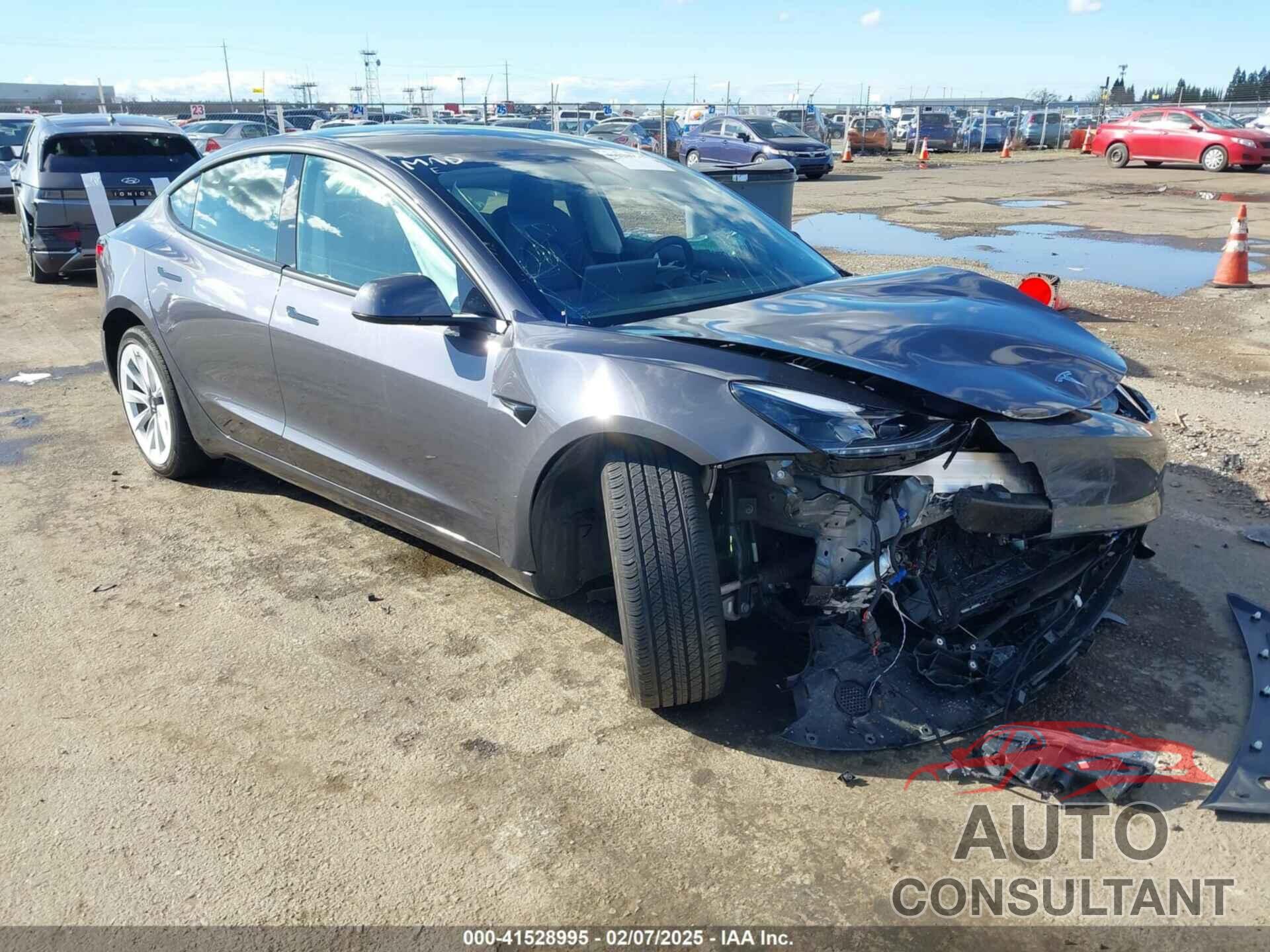 TESLA MODEL 3 2023 - 5YJ3E1EB9PF713229