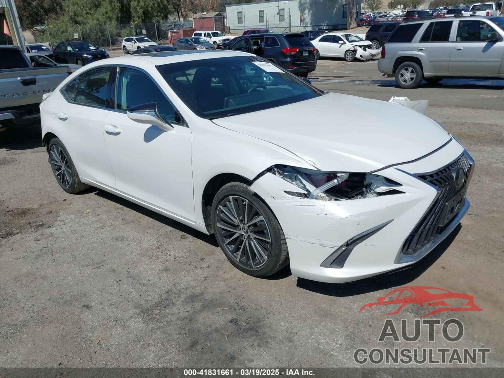 LEXUS ES 300H 2024 - 58ADA1C16RU039730