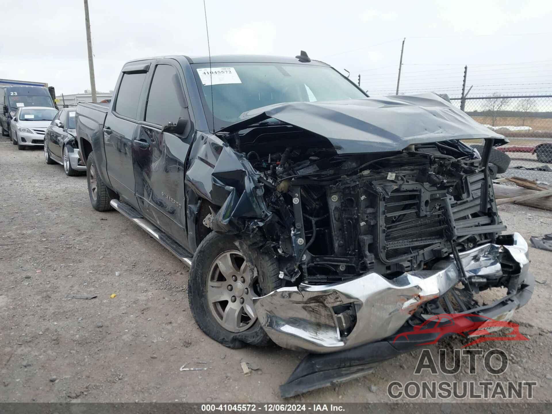 CHEVROLET SILVERADO 1500 2017 - 3GCUKREC9HG448652
