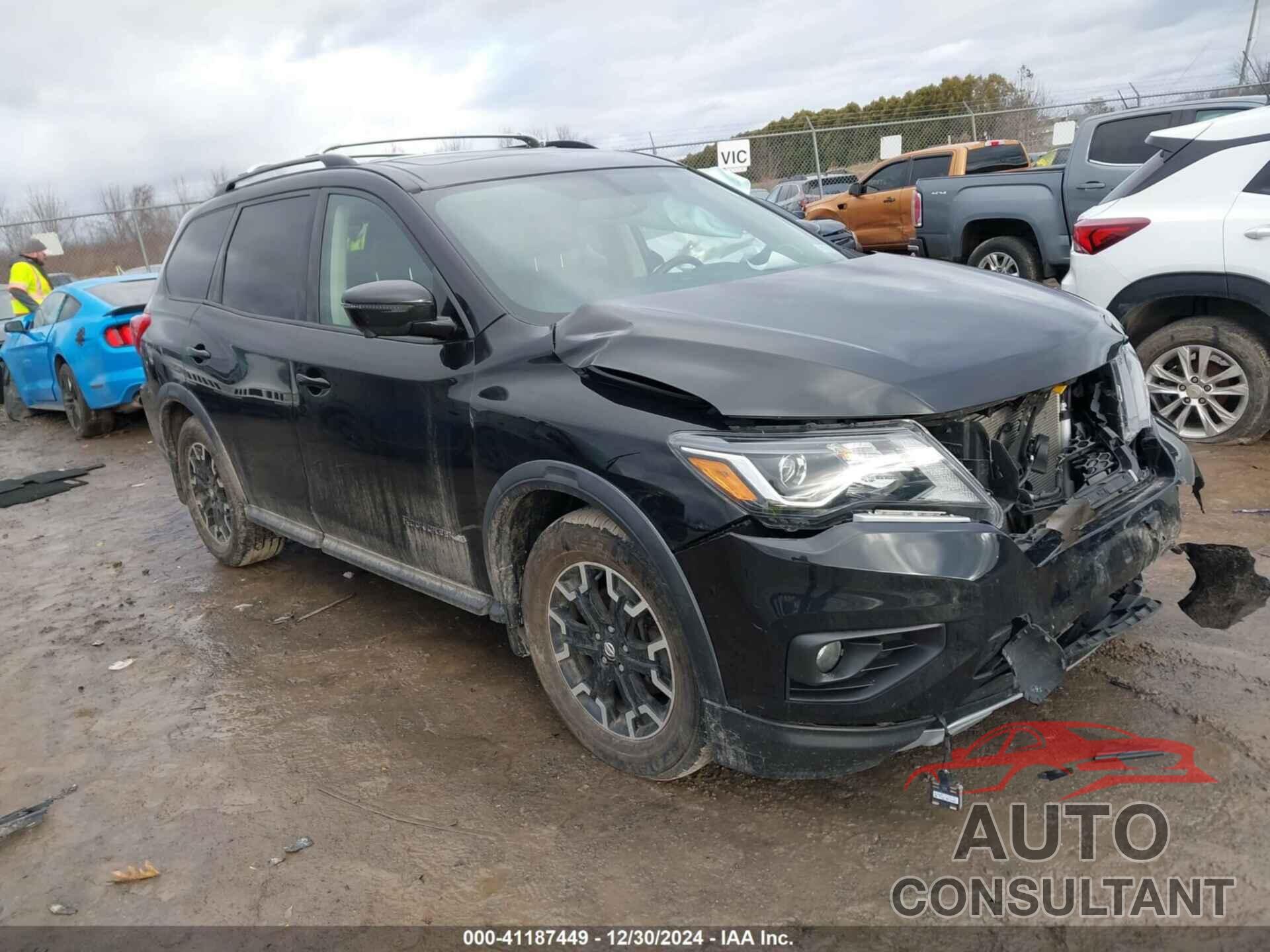 NISSAN PATHFINDER 2019 - 5N1DR2MM3KC649949