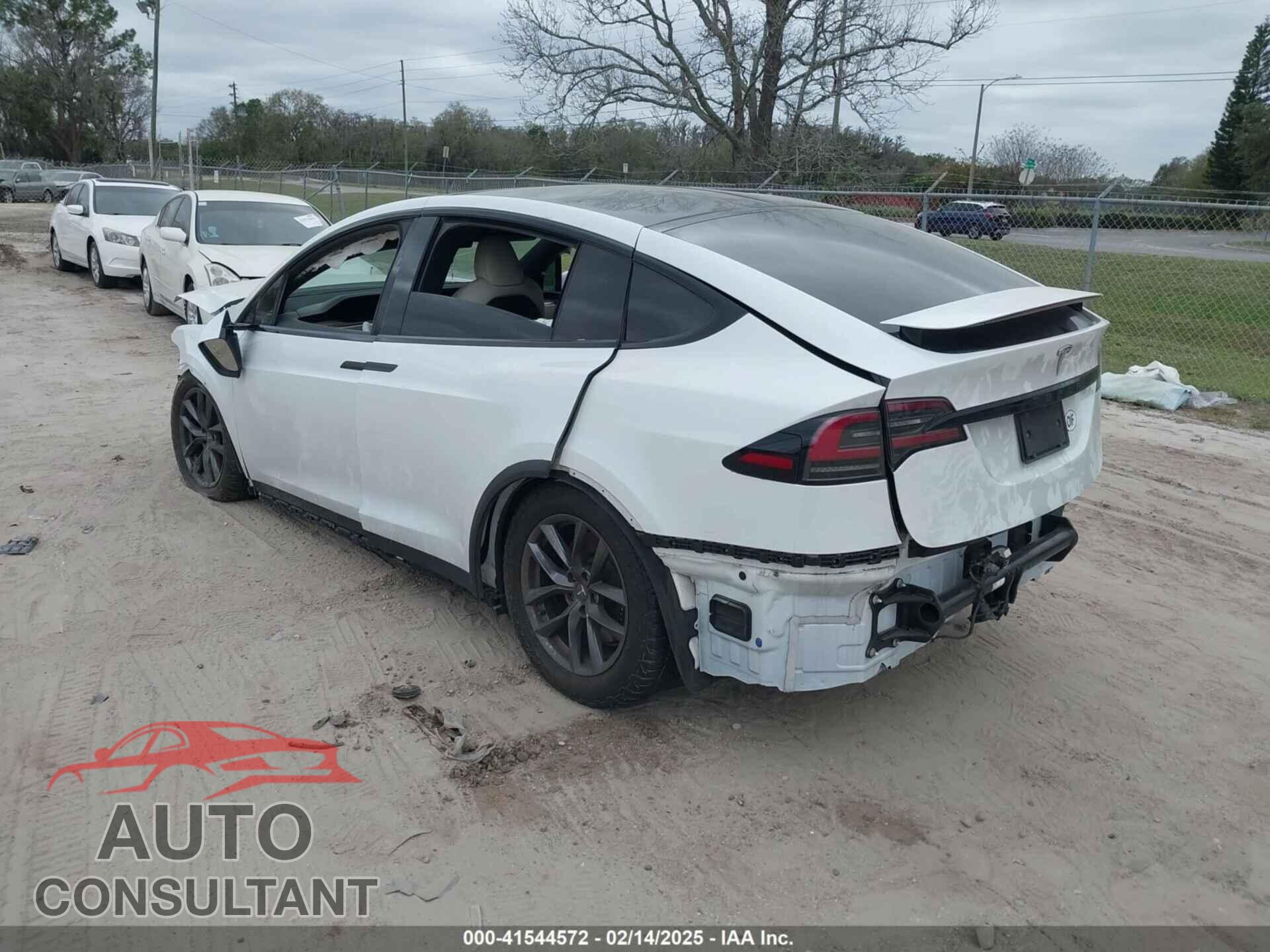 TESLA MODEL X 2022 - 7SAXCDE55NF360393