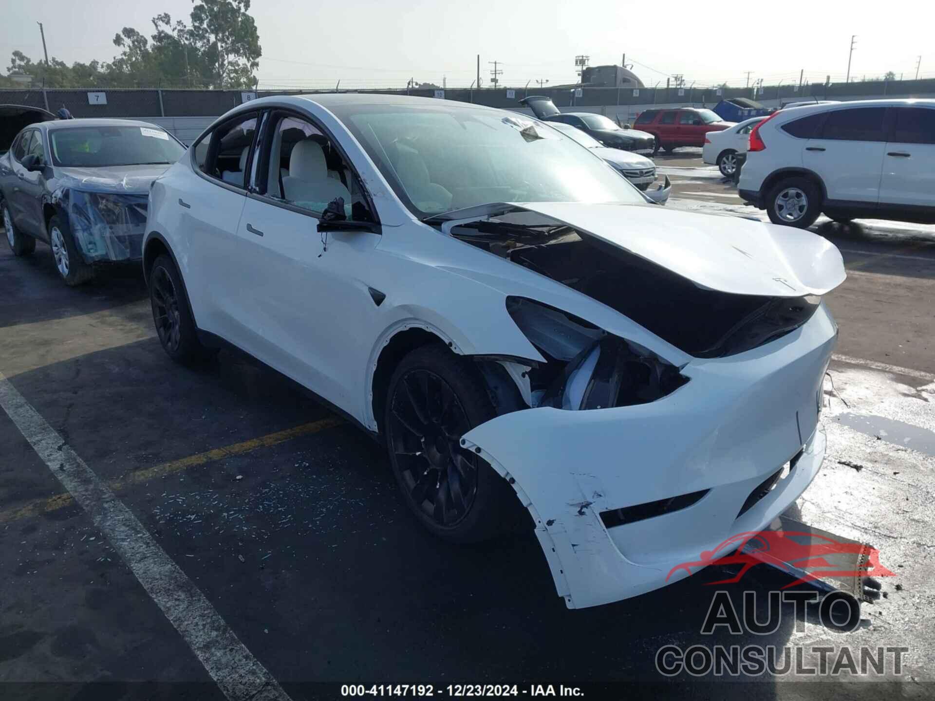 TESLA MODEL Y 2023 - 7SAYGDEE3PF900030