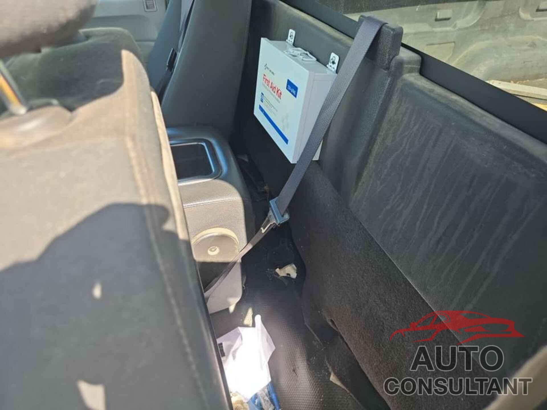 CHEVROLET SILVERADO 2013 - 1GCNCPEA1DZ262361