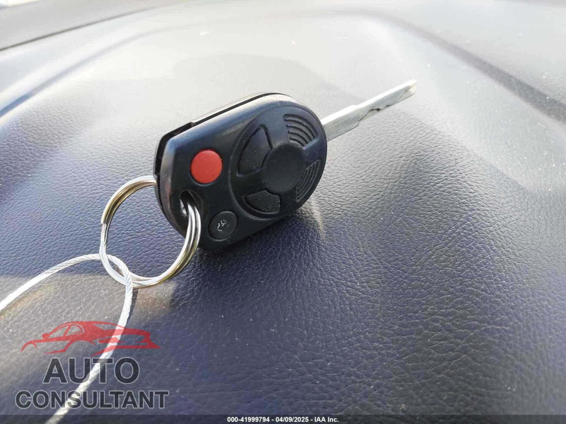 FORD FOCUS 2014 - 1FADP3E25EL330544