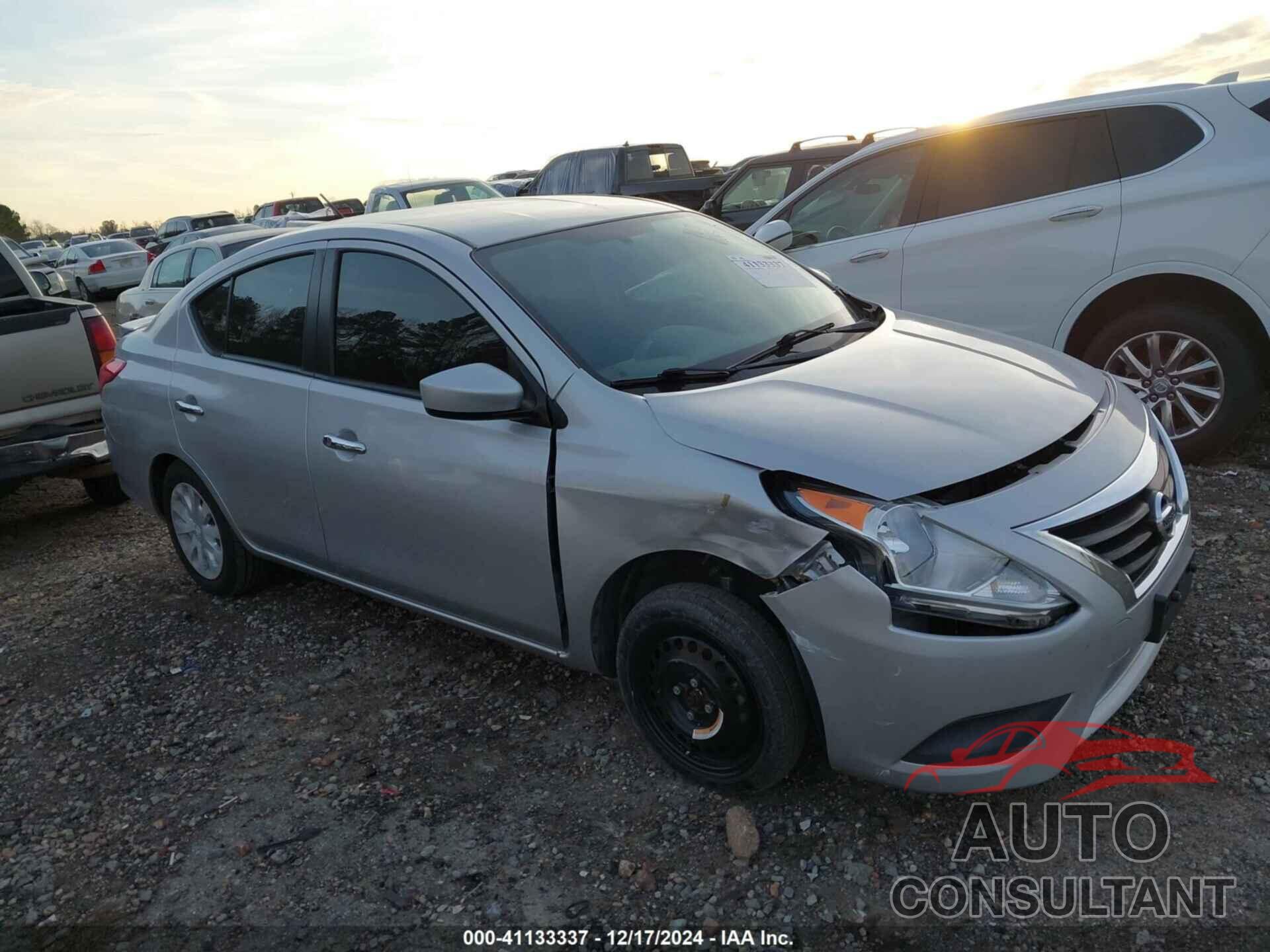 NISSAN VERSA 2019 - 3N1CN7AP4KL846563