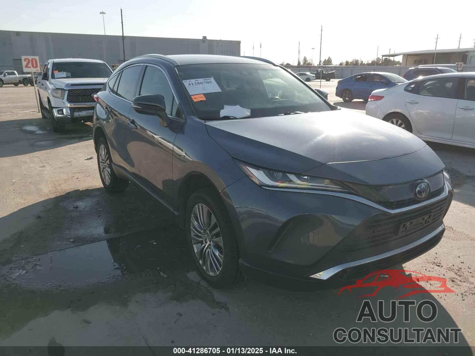 TOYOTA VENZA 2022 - JTEAAAAH3NJ093136