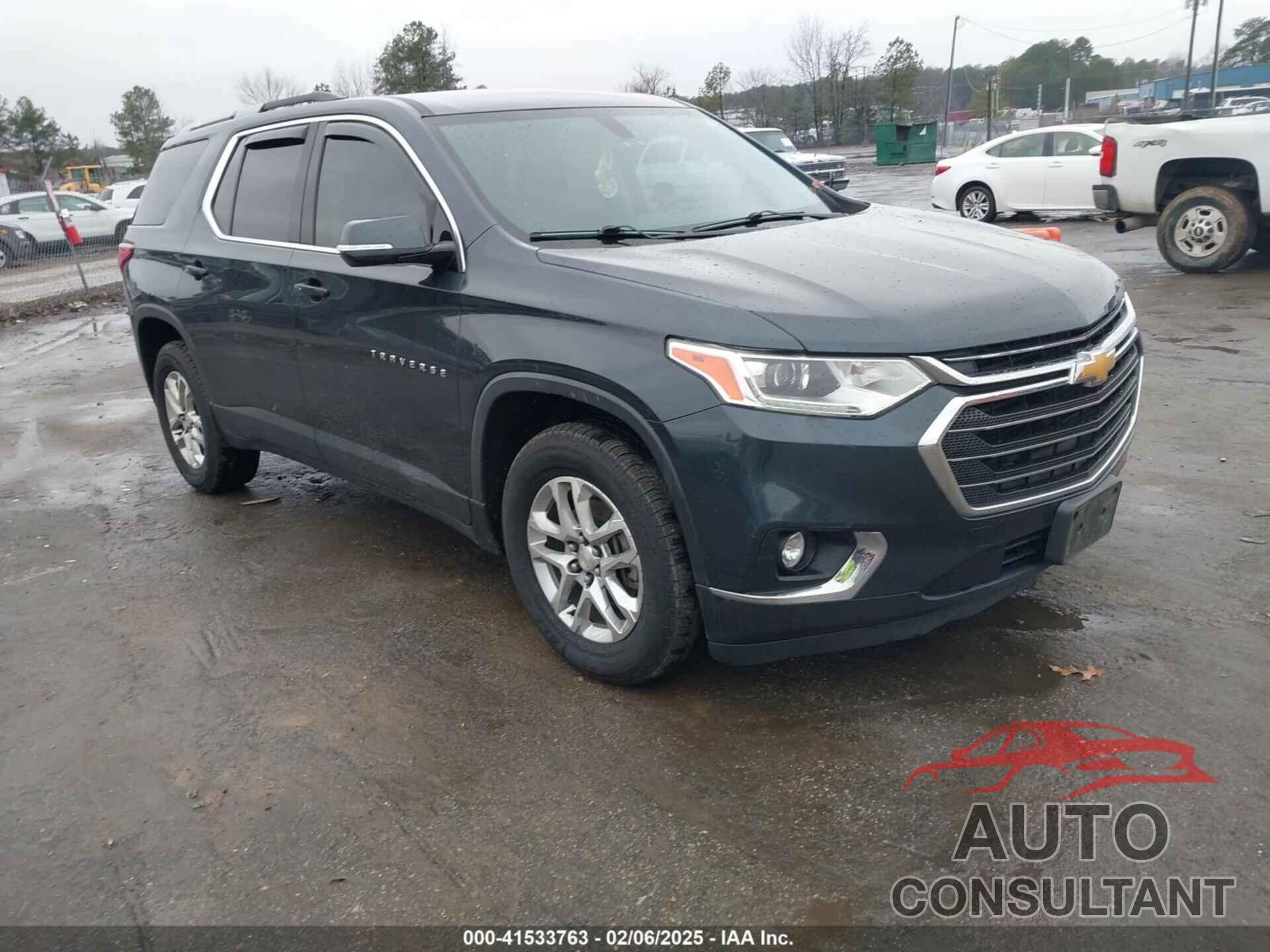 CHEVROLET TRAVERSE 2018 - 1GNERGKW3JJ267531