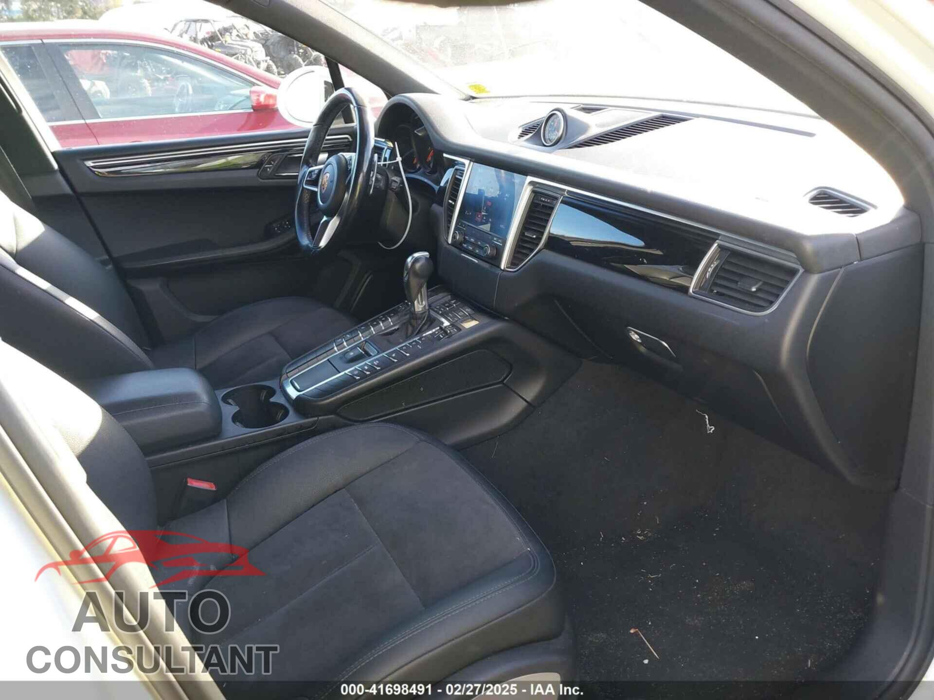 PORSCHE MACAN 2017 - WP1AA2A57HLB04646