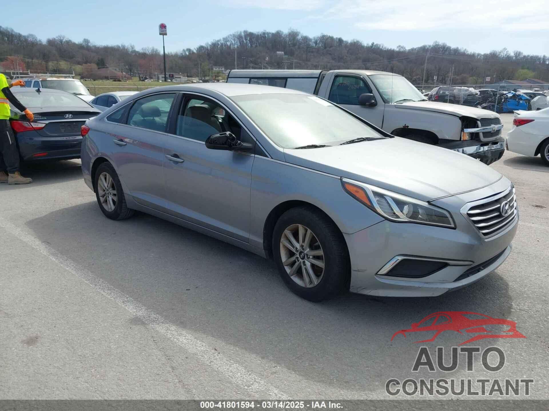 HYUNDAI SONATA 2017 - 5NPE24AF0HH523169