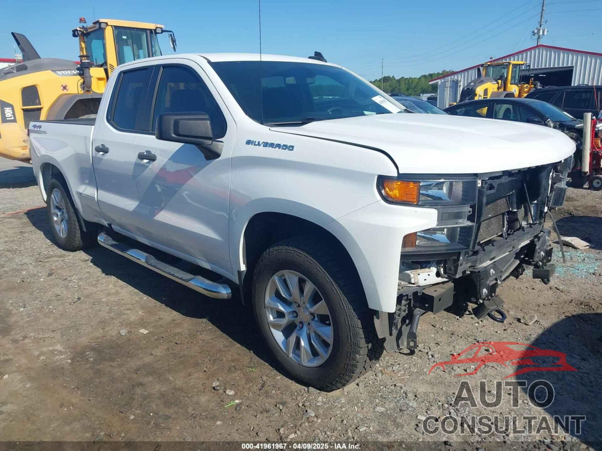 CHEVROLET SILVERADO 1500 2020 - 1GCRYBEF8LZ281067