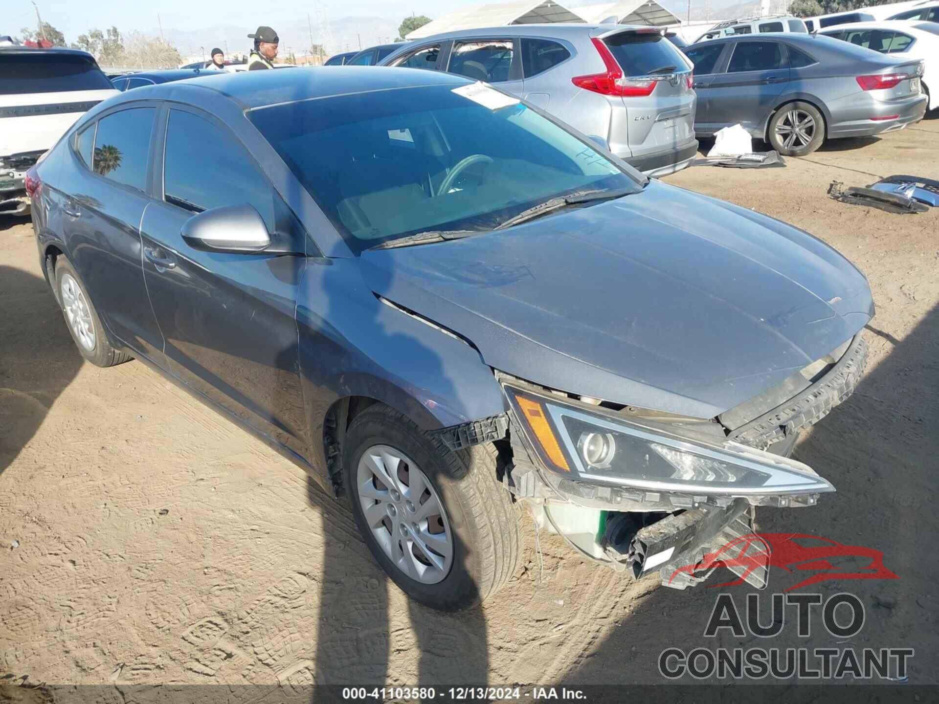 HYUNDAI ELANTRA 2019 - 5NPD74LF1KH425446