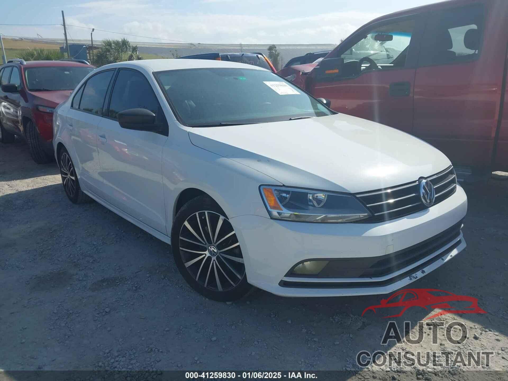 VOLKSWAGEN JETTA 2015 - 3VWD17AJ4FM205094