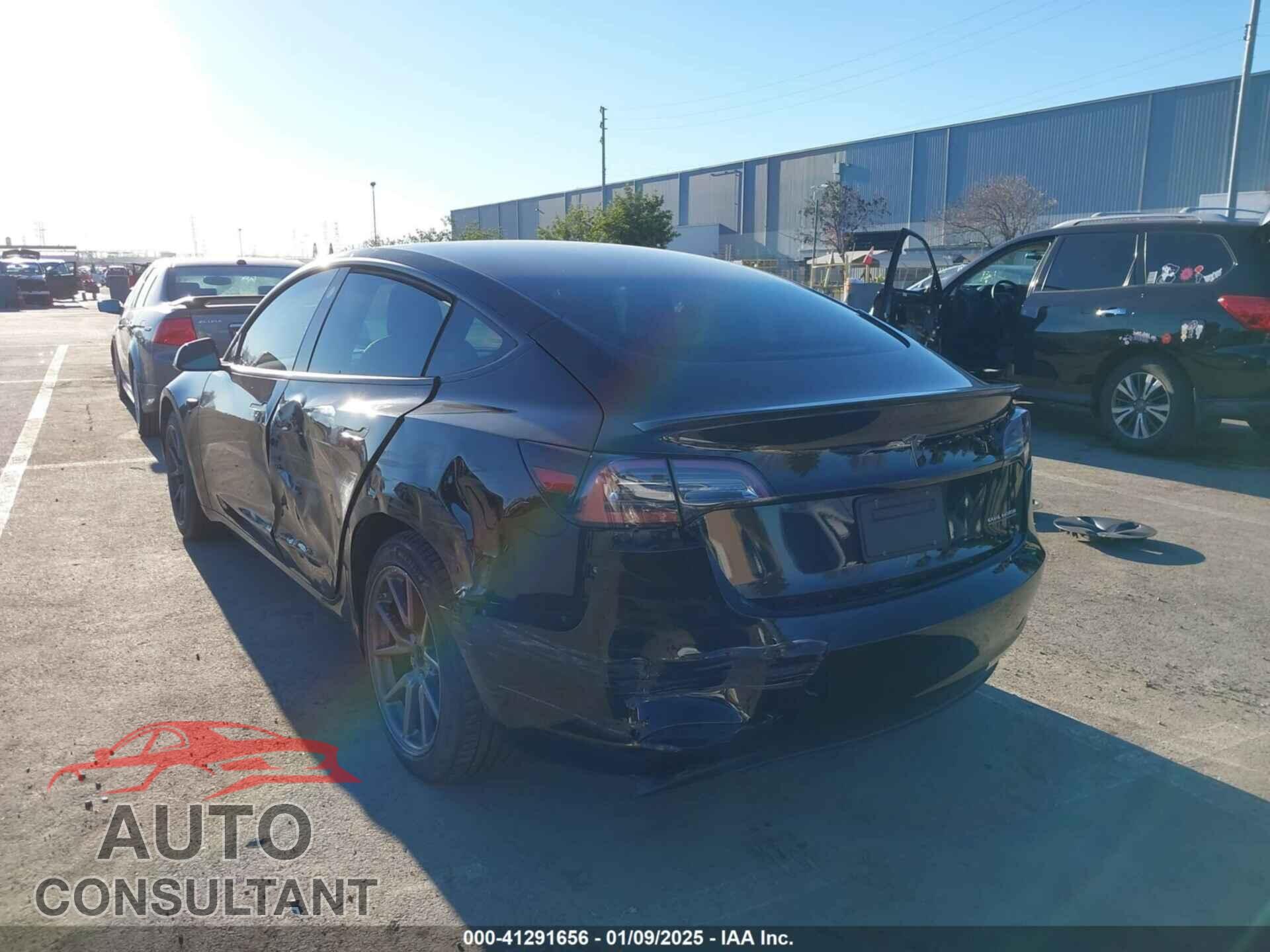 TESLA MODEL 3 2019 - 5YJ3E1EB4KF385274