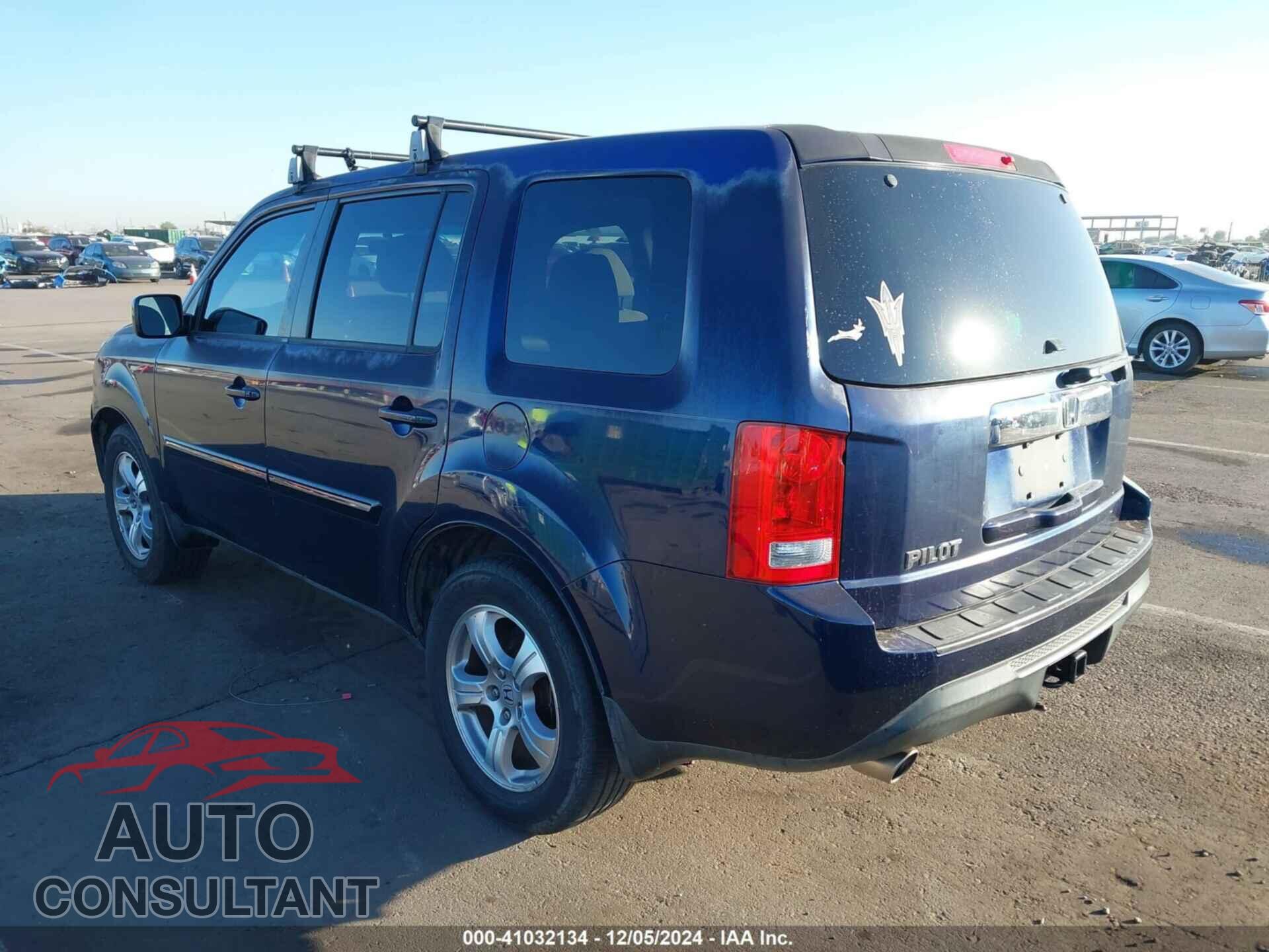 HONDA PILOT 2013 - 5FNYF3H43DB015433