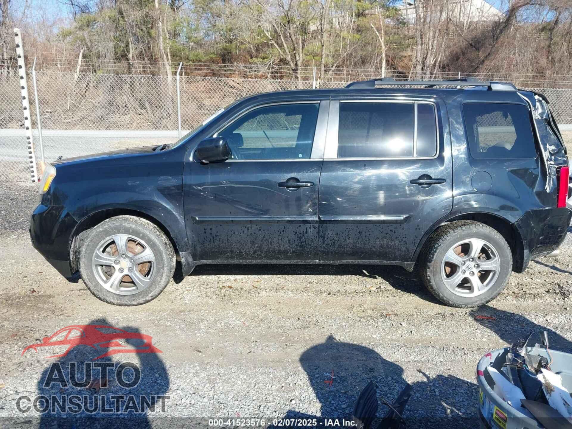 HONDA PILOT 2014 - 5FNYF4H68EB036500