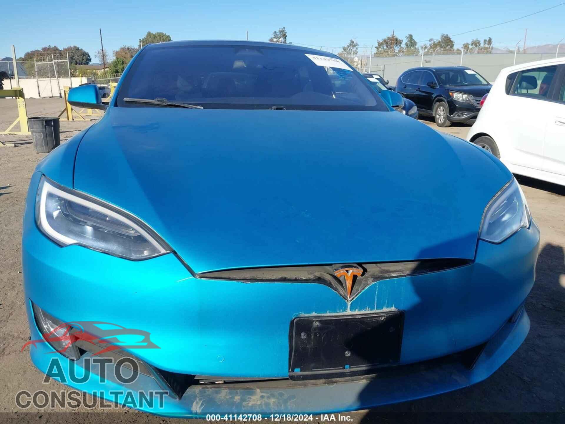 TESLA MODEL S 2017 - 5YJSA1E44HF233321