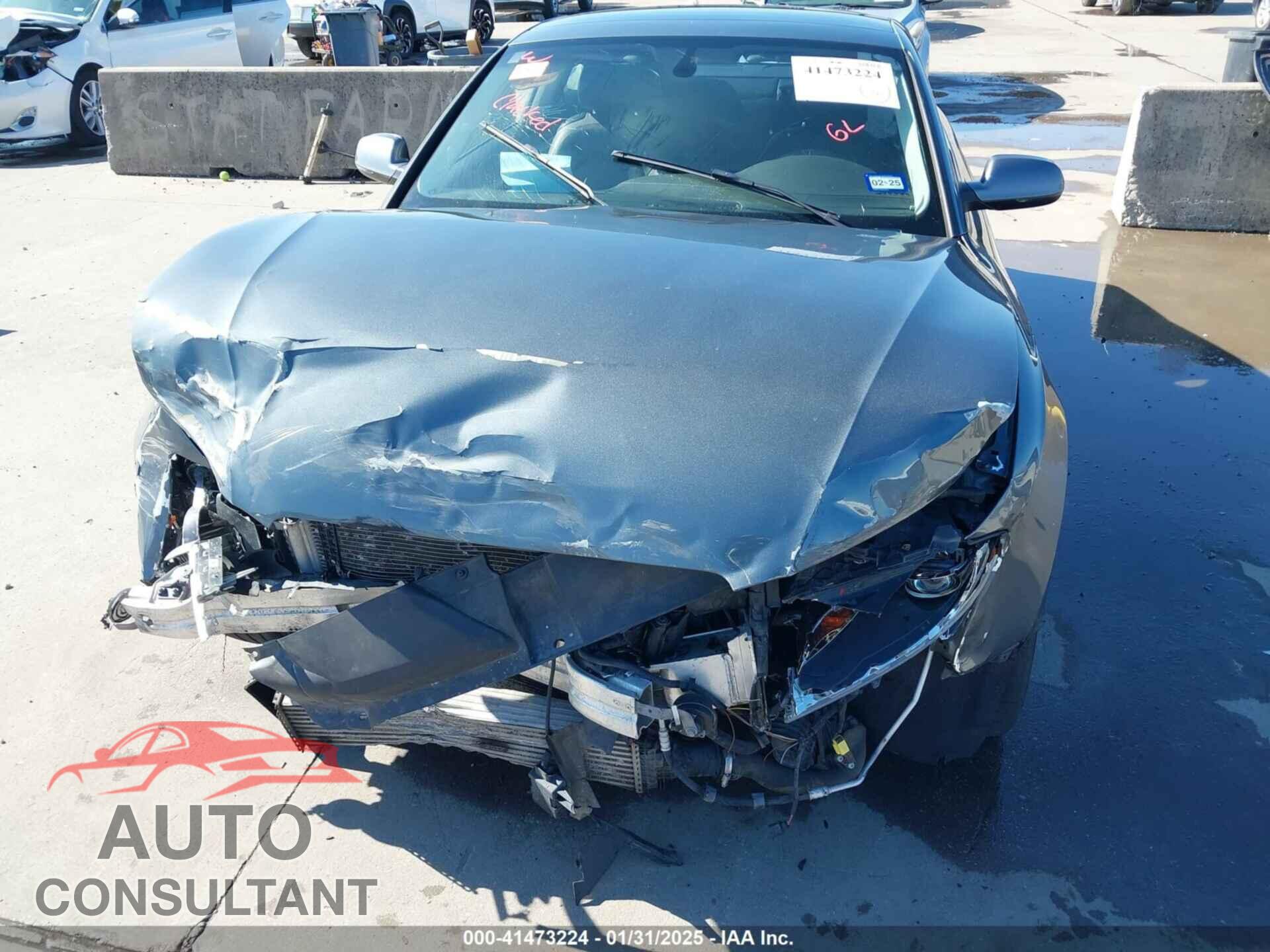 AUDI A5 2012 - WAUCFAFR5CA000949