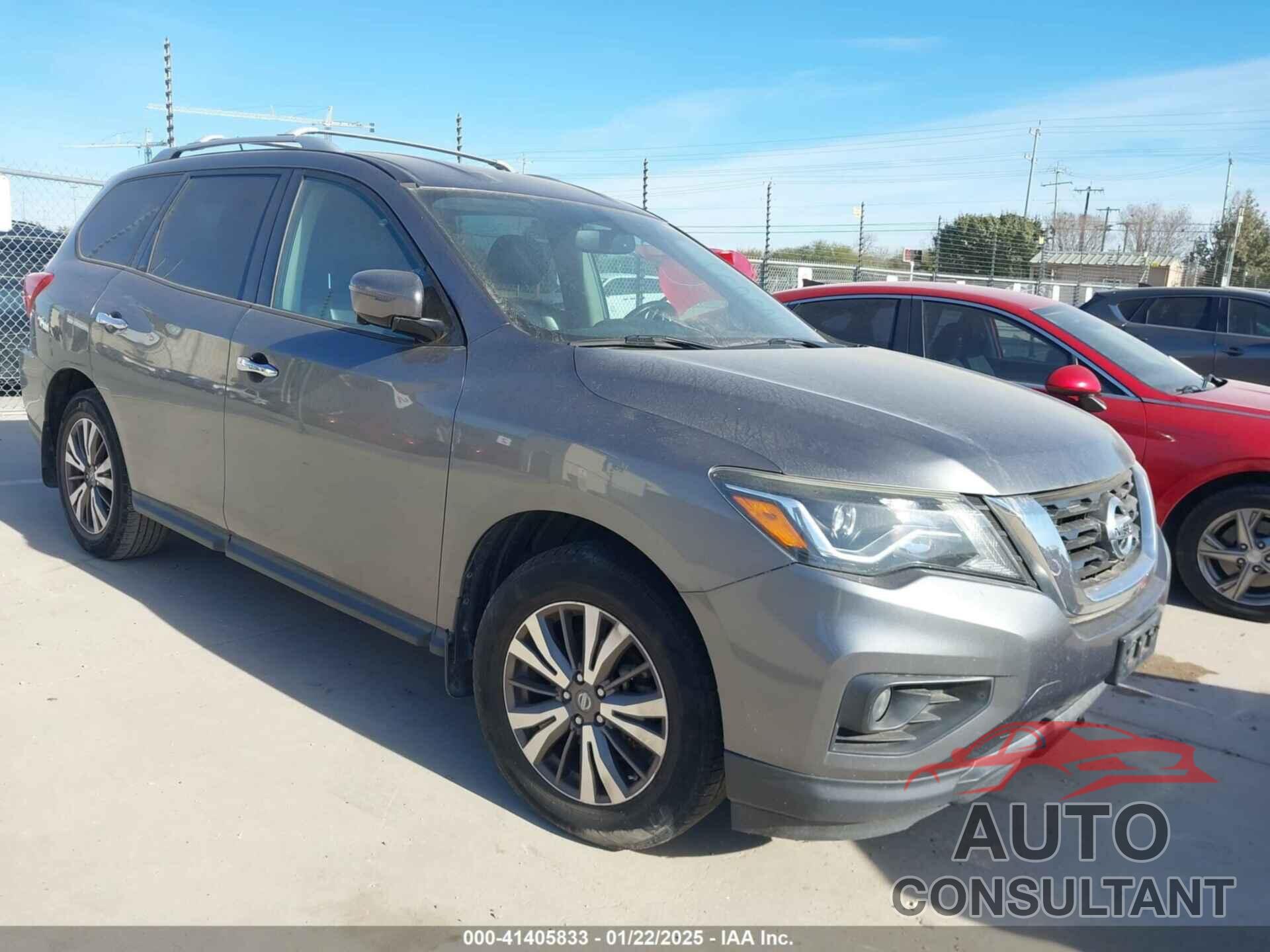 NISSAN PATHFINDER 2017 - 5N1DR2MN1HC906110