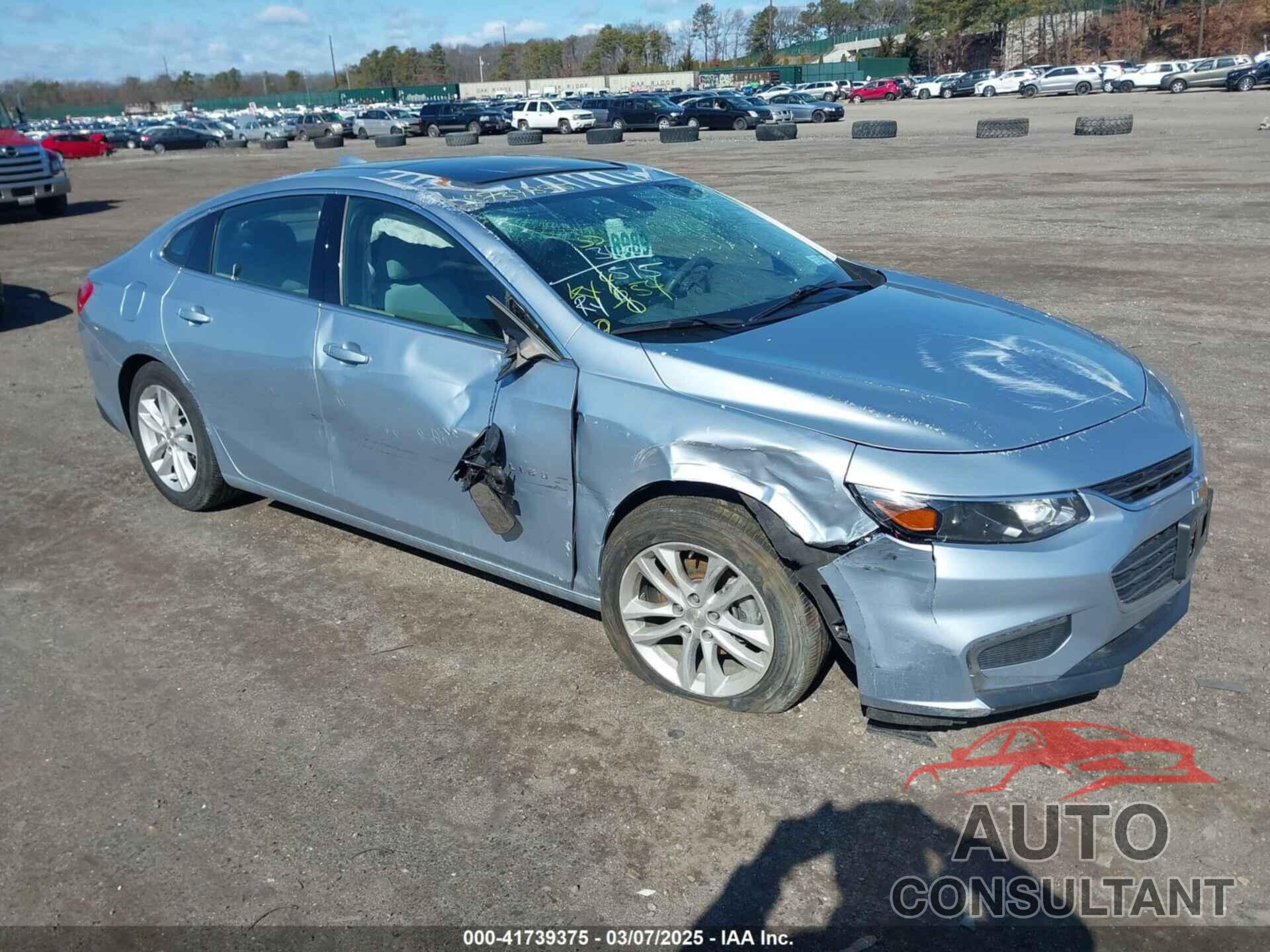 CHEVROLET MALIBU 2017 - 1G1ZE5ST8HF189639