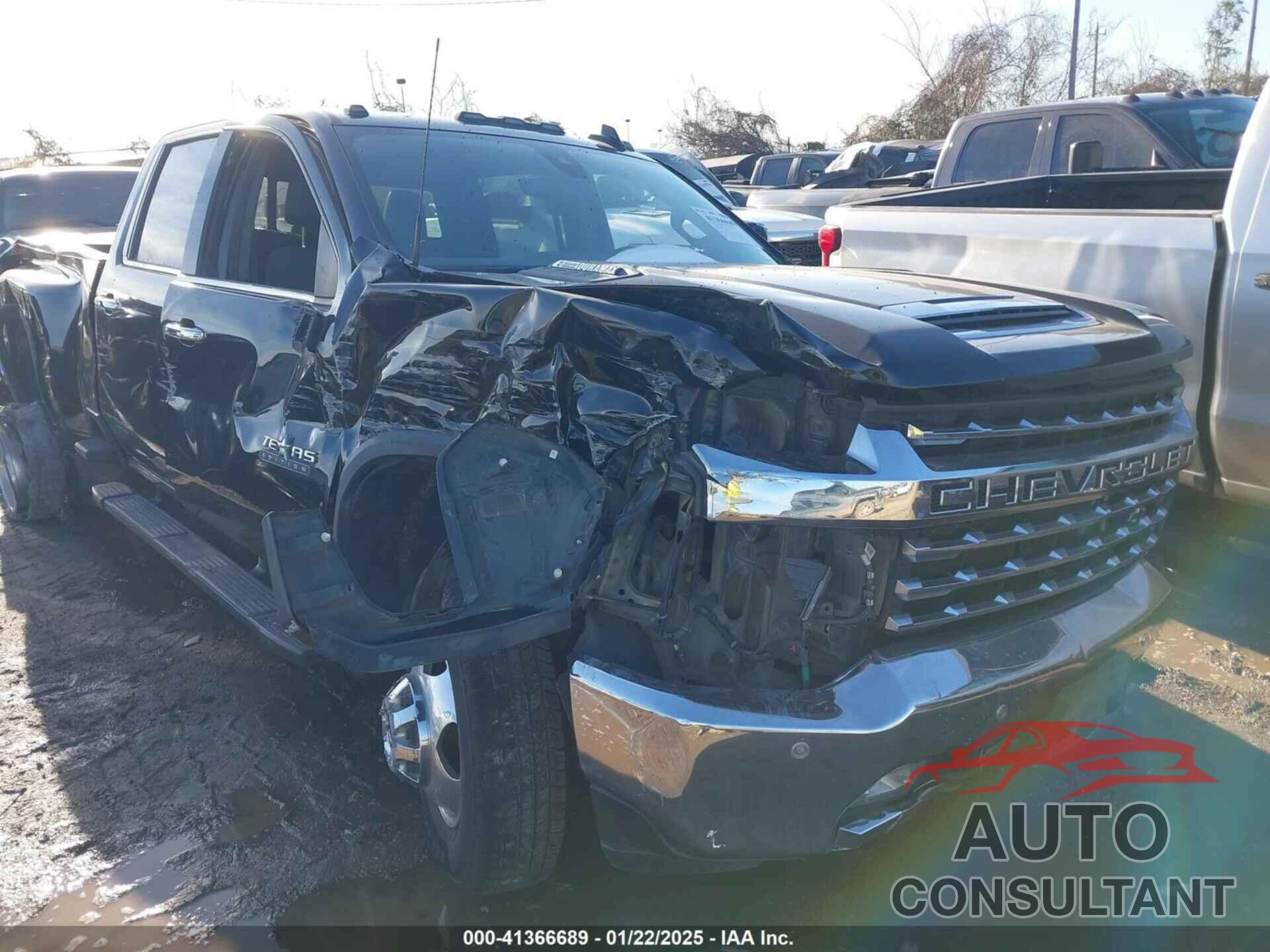 CHEVROLET SILVERADO 3500HD 2020 - 1GC4YUEY3LF288226