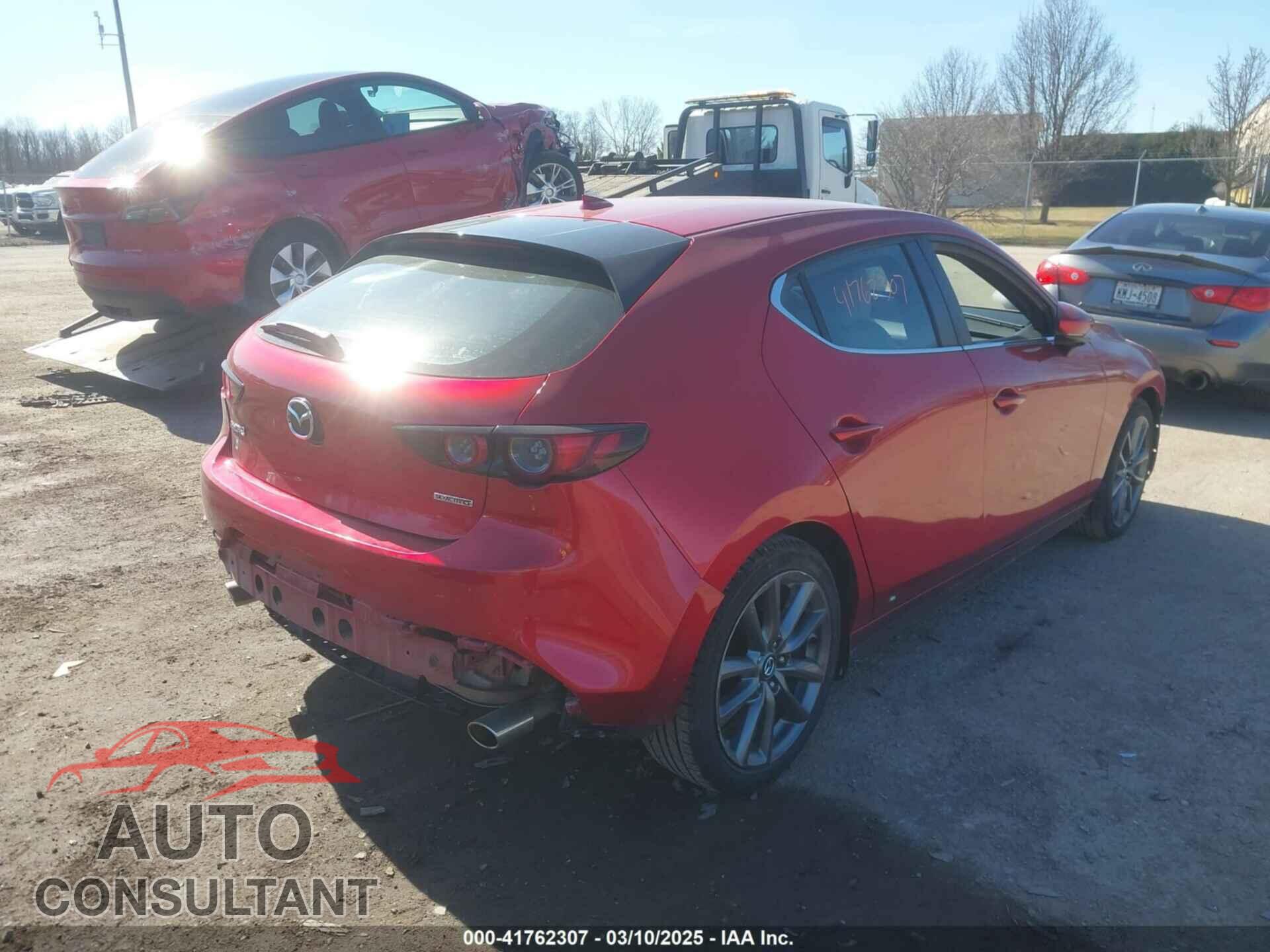 MAZDA MAZDA3 2019 - JM1BPAMMXK1120960