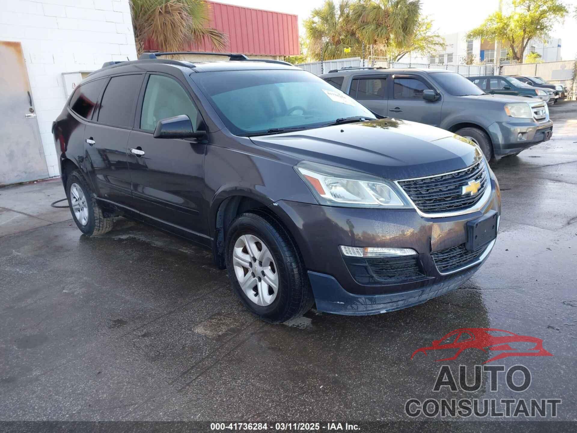 CHEVROLET TRAVERSE 2015 - 1GNKRFKD4FJ371447