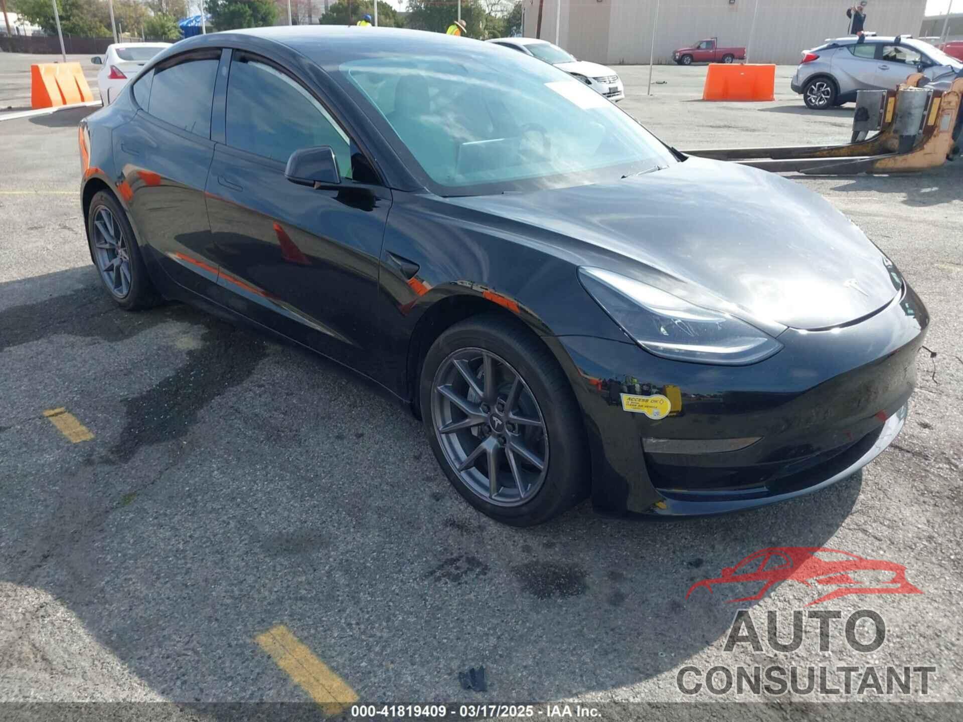 TESLA MODEL 3 2022 - 5YJ3E1EB6NF233131