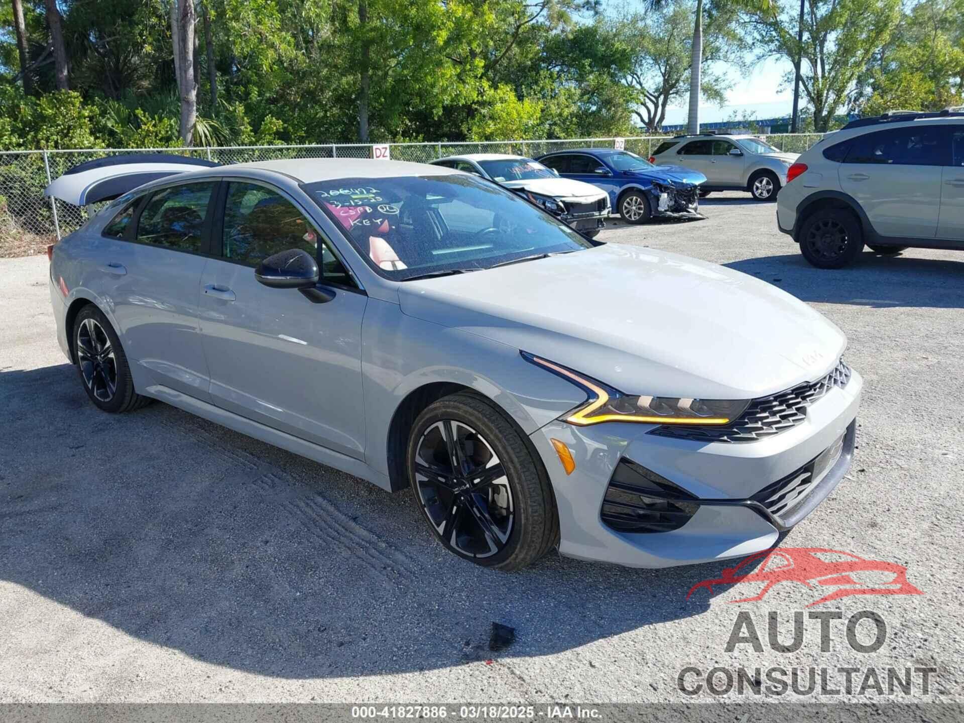 KIA K5 2023 - 5XXG64J25PG206492
