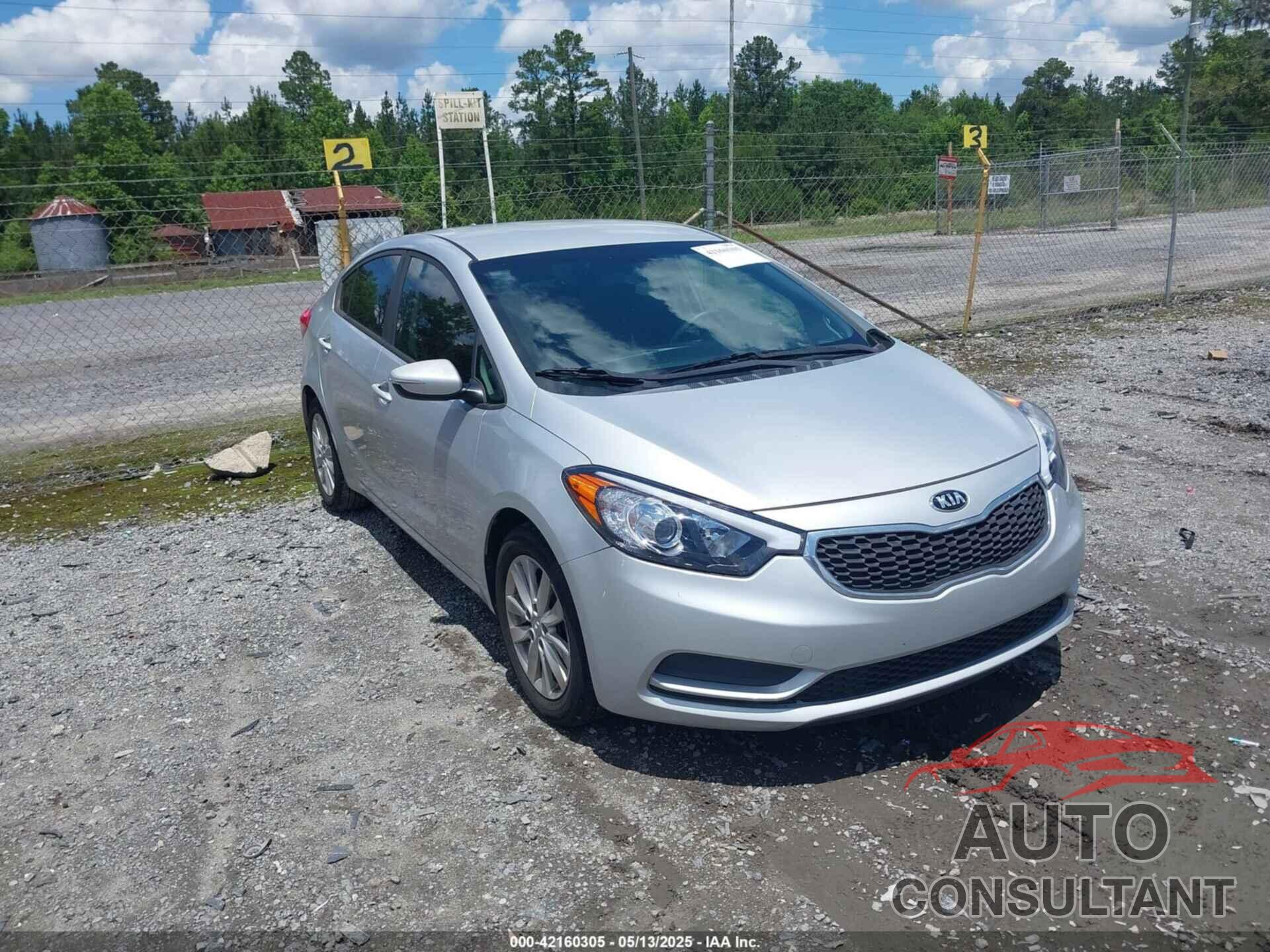 KIA FORTE 2016 - KNAFX4A63G5596375