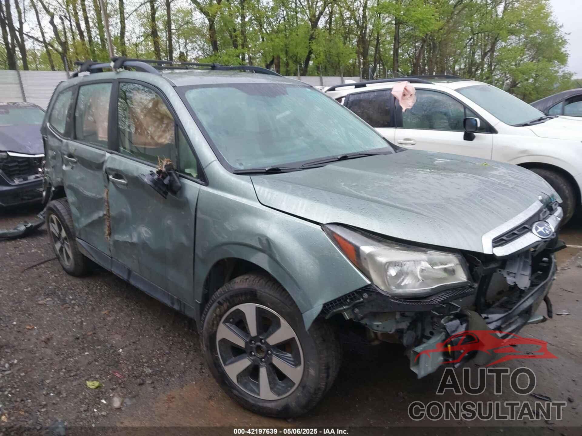 SUBARU FORESTER 2017 - JF2SJABC4HH452602