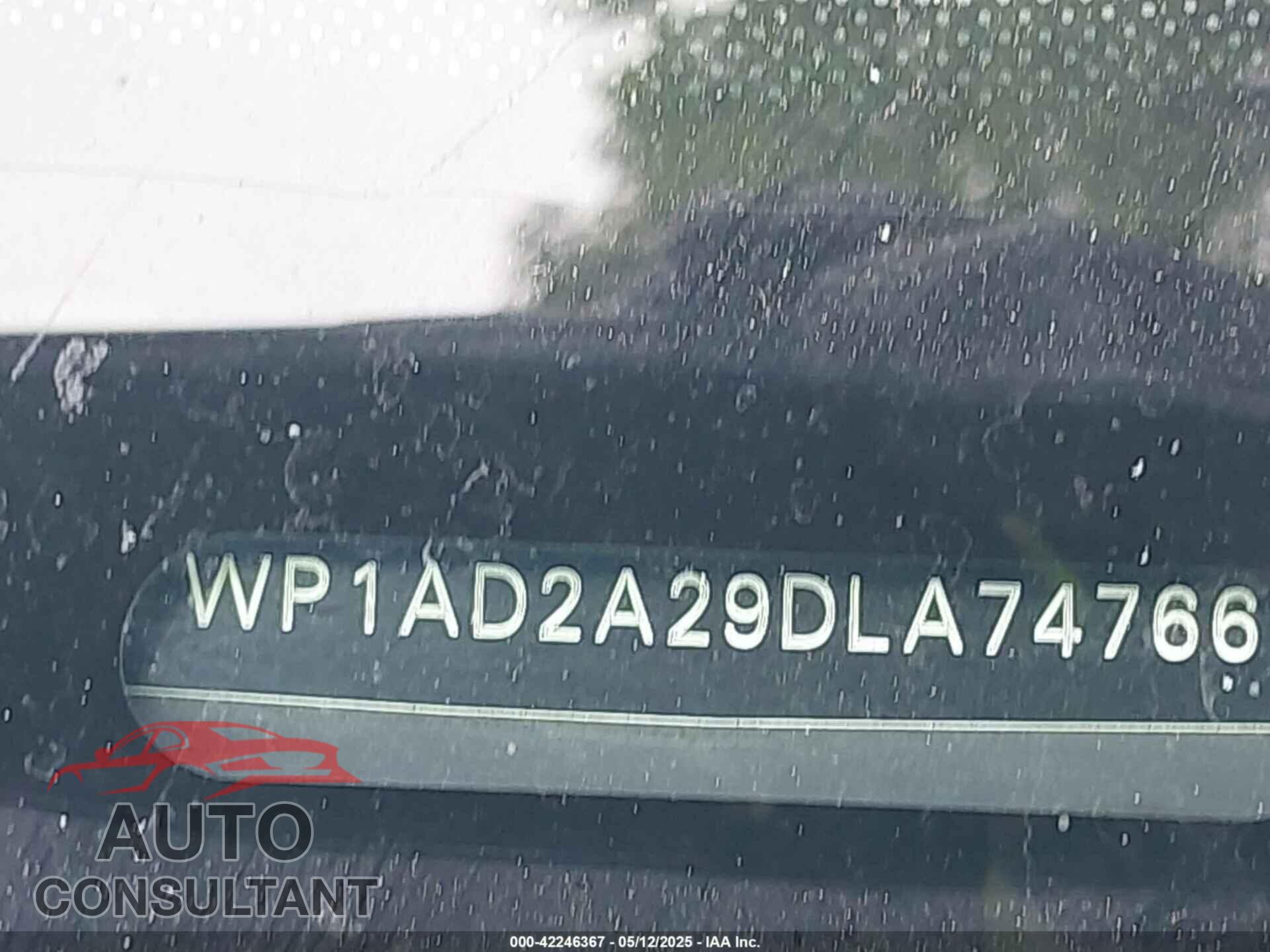 PORSCHE CAYENNE 2013 - WP1AD2A29DLA74766