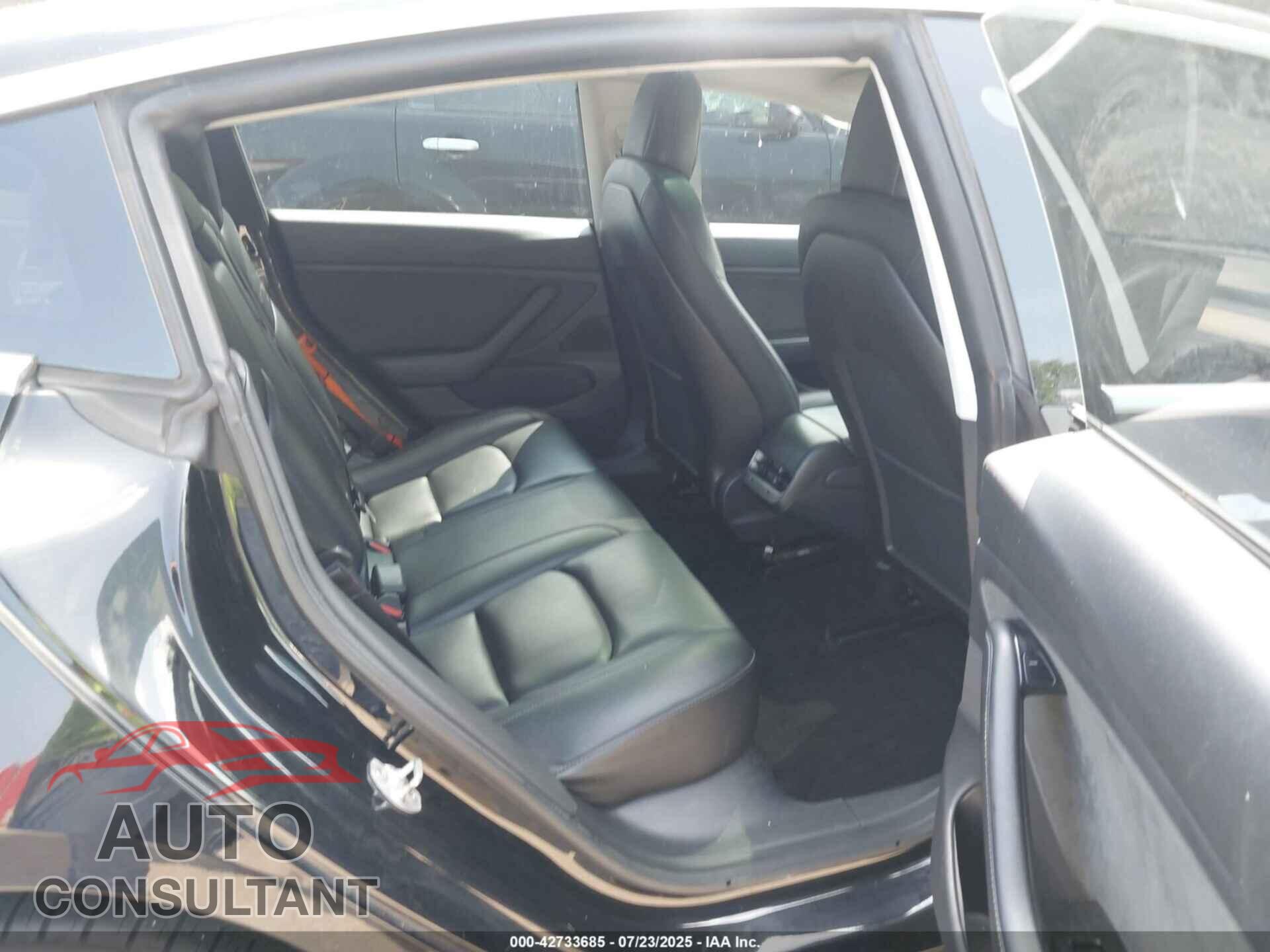 TESLA MODEL 3 2019 - 5YJ3E1EAXKF417006