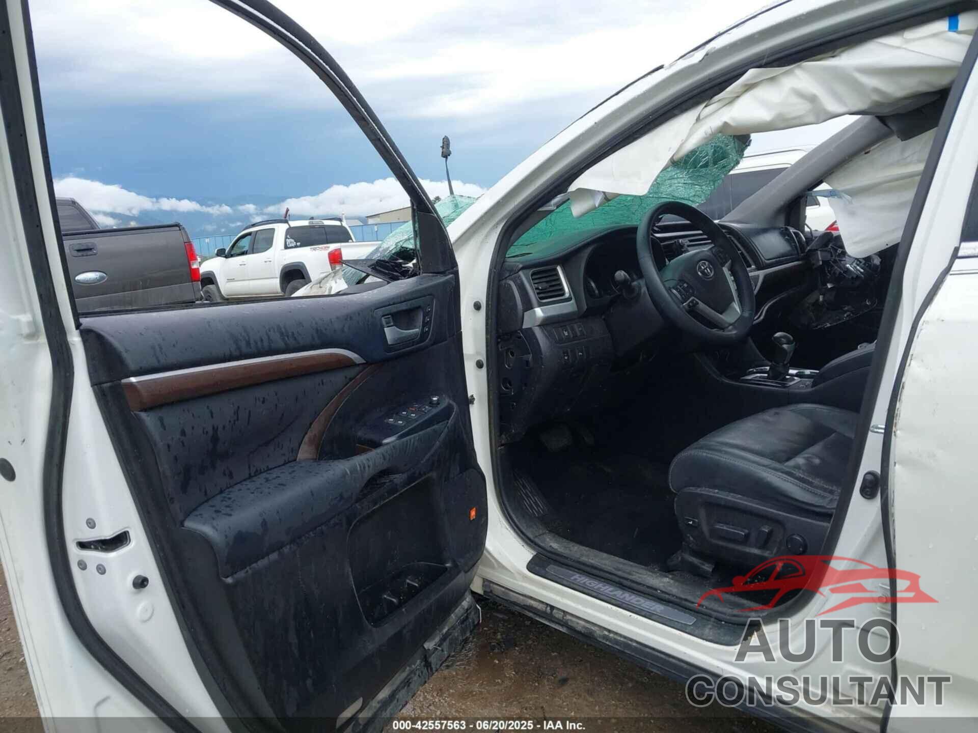 TOYOTA HIGHLANDER 2016 - 5TDDKRFH3GS285507