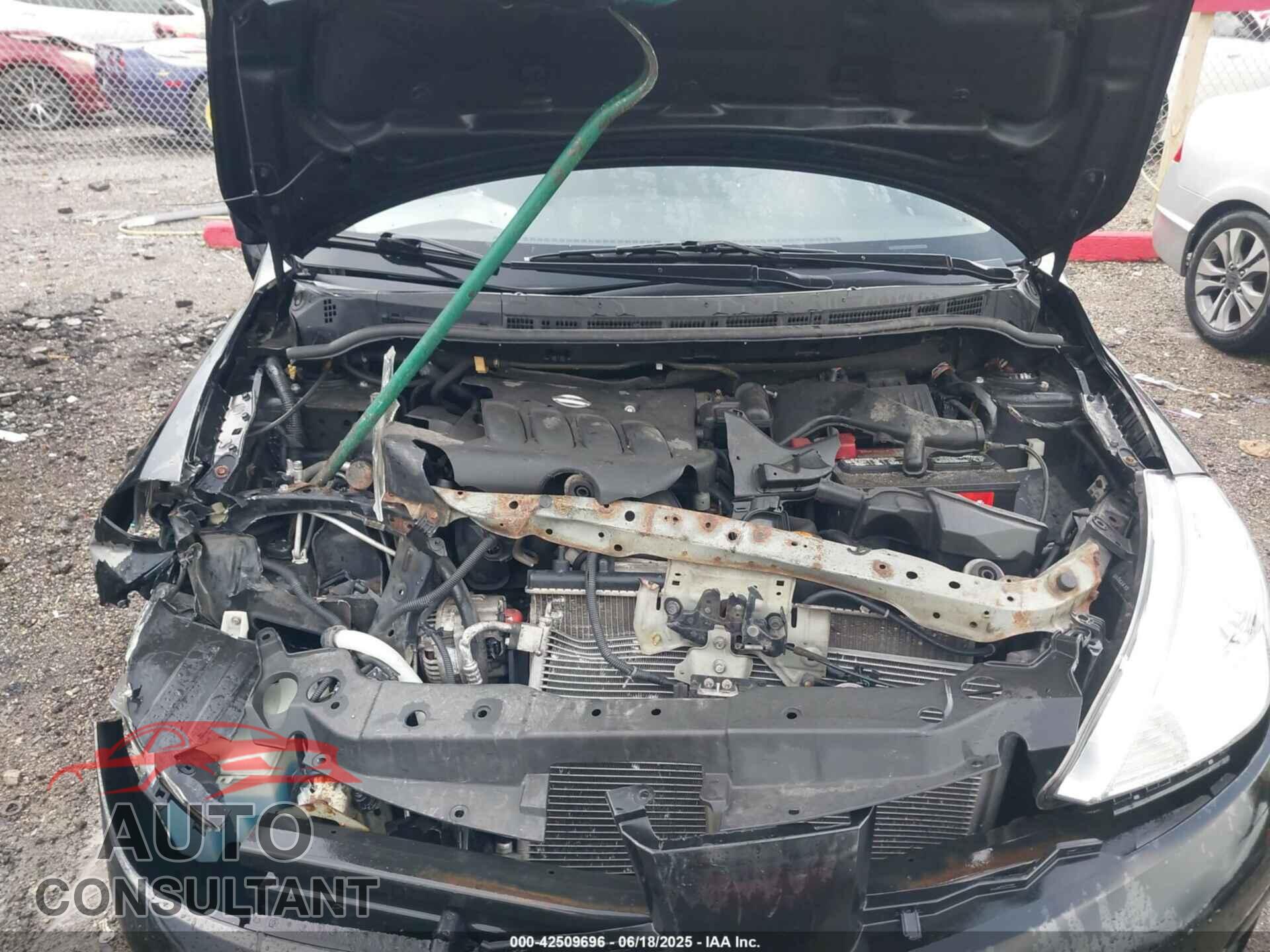 NISSAN VERSA 2010 - 3N1BC1AP2AL365479