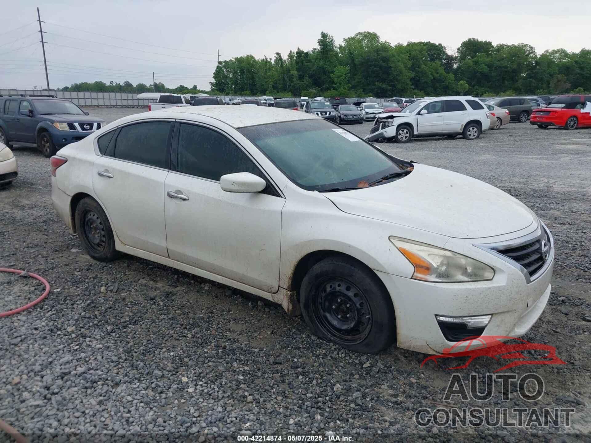 NISSAN ALTIMA 2015 - 1N4AL3AP3FN351169
