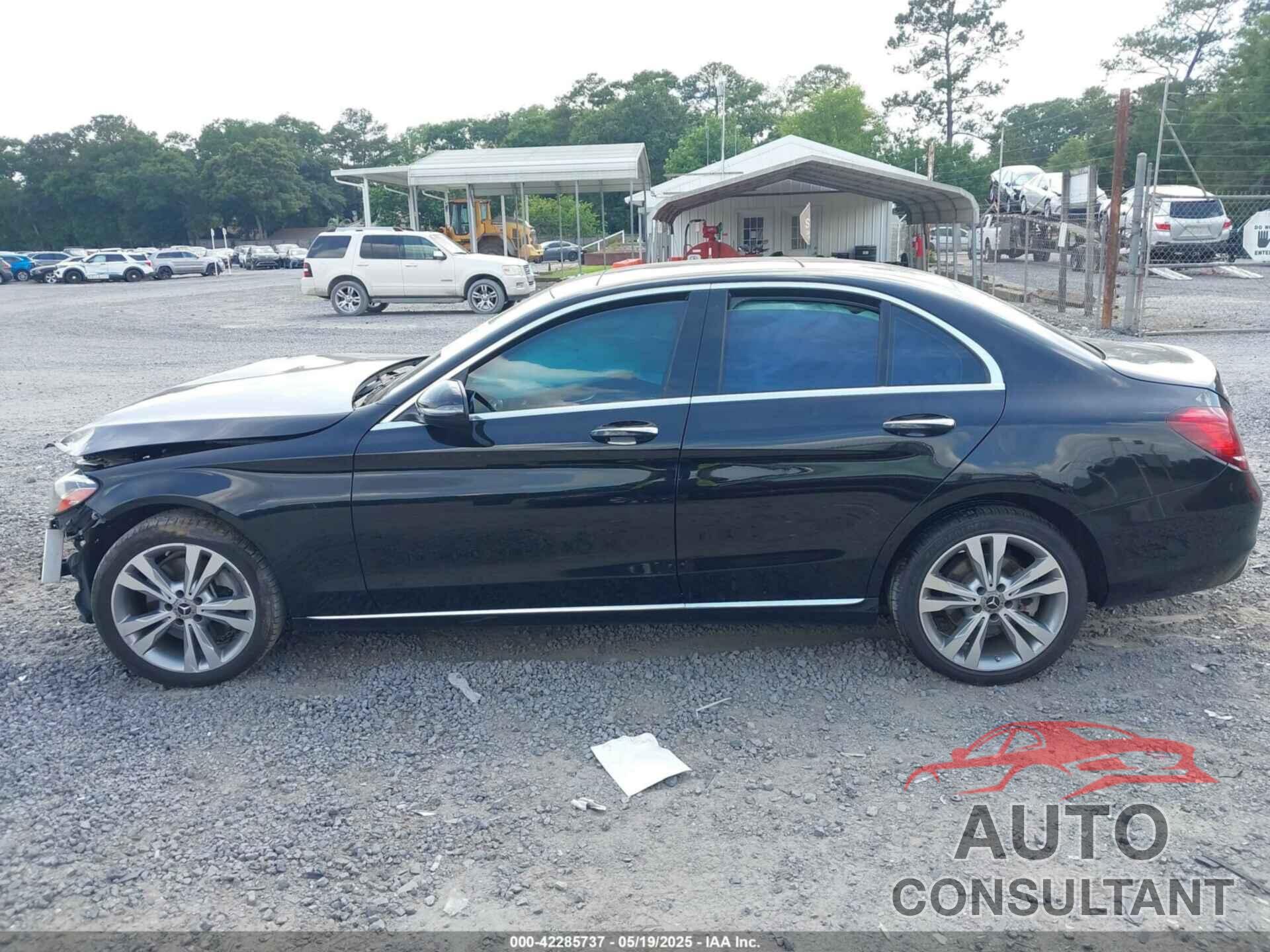 MERCEDES-BENZ C 300 2019 - 55SWF8EB7KU301367