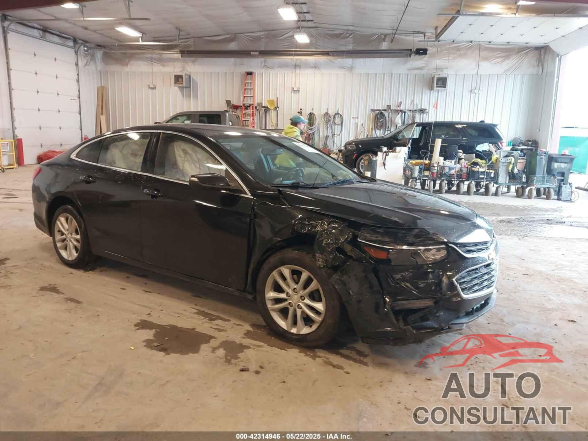 CHEVROLET MALIBU 2016 - 1G1ZE5ST4GF194173