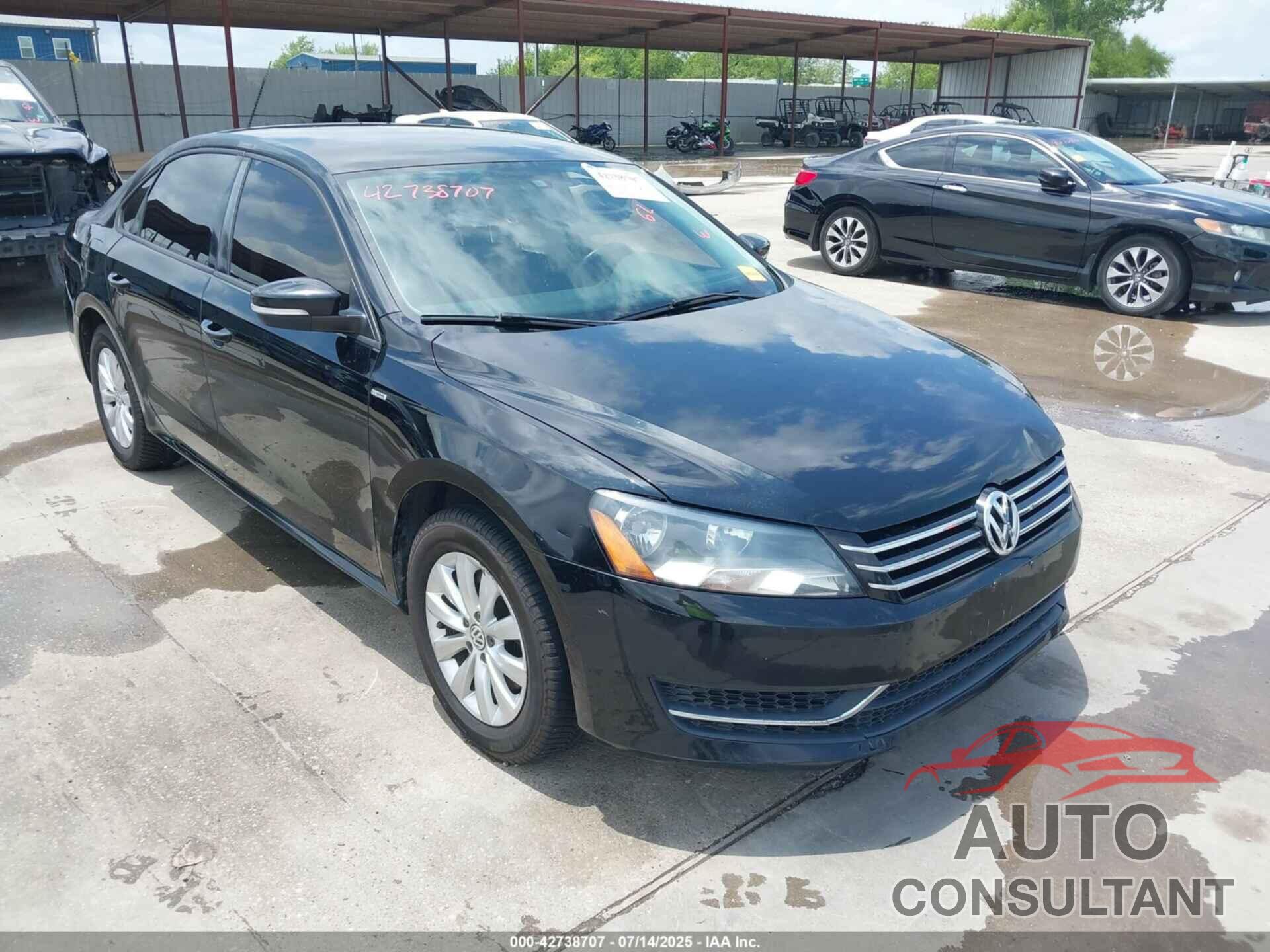 VOLKSWAGEN PASSAT 2015 - 1VWAT7A34FC033889