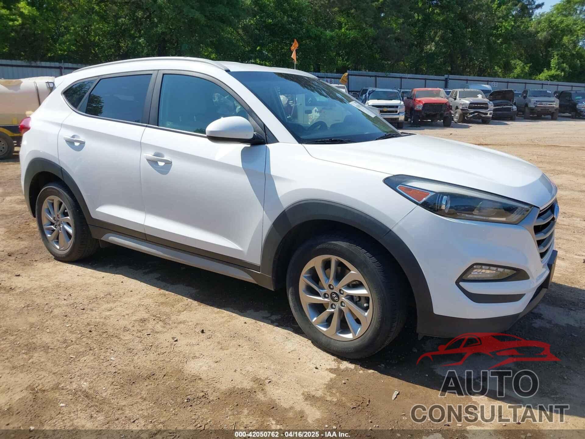 HYUNDAI TUCSON 2018 - KM8J33A49JU714004