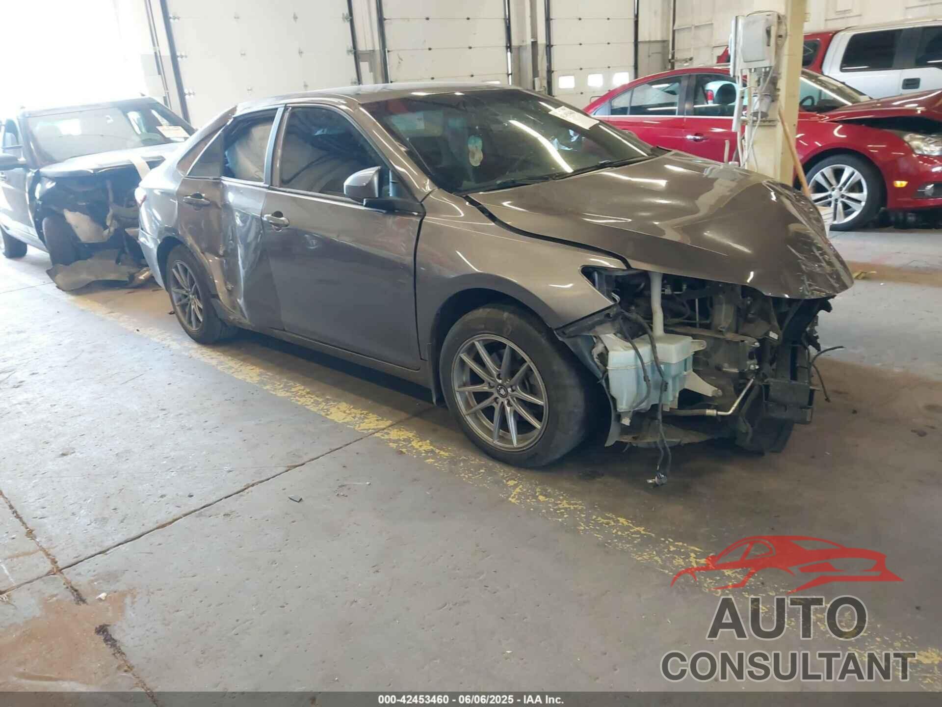 TOYOTA CAMRY HYBRID 2017 - 4T1BD1FK3HU215383