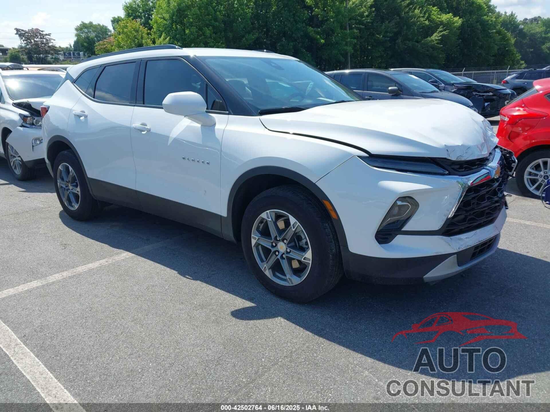 CHEVROLET BLAZER 2023 - 3GNKBCR45PS193511