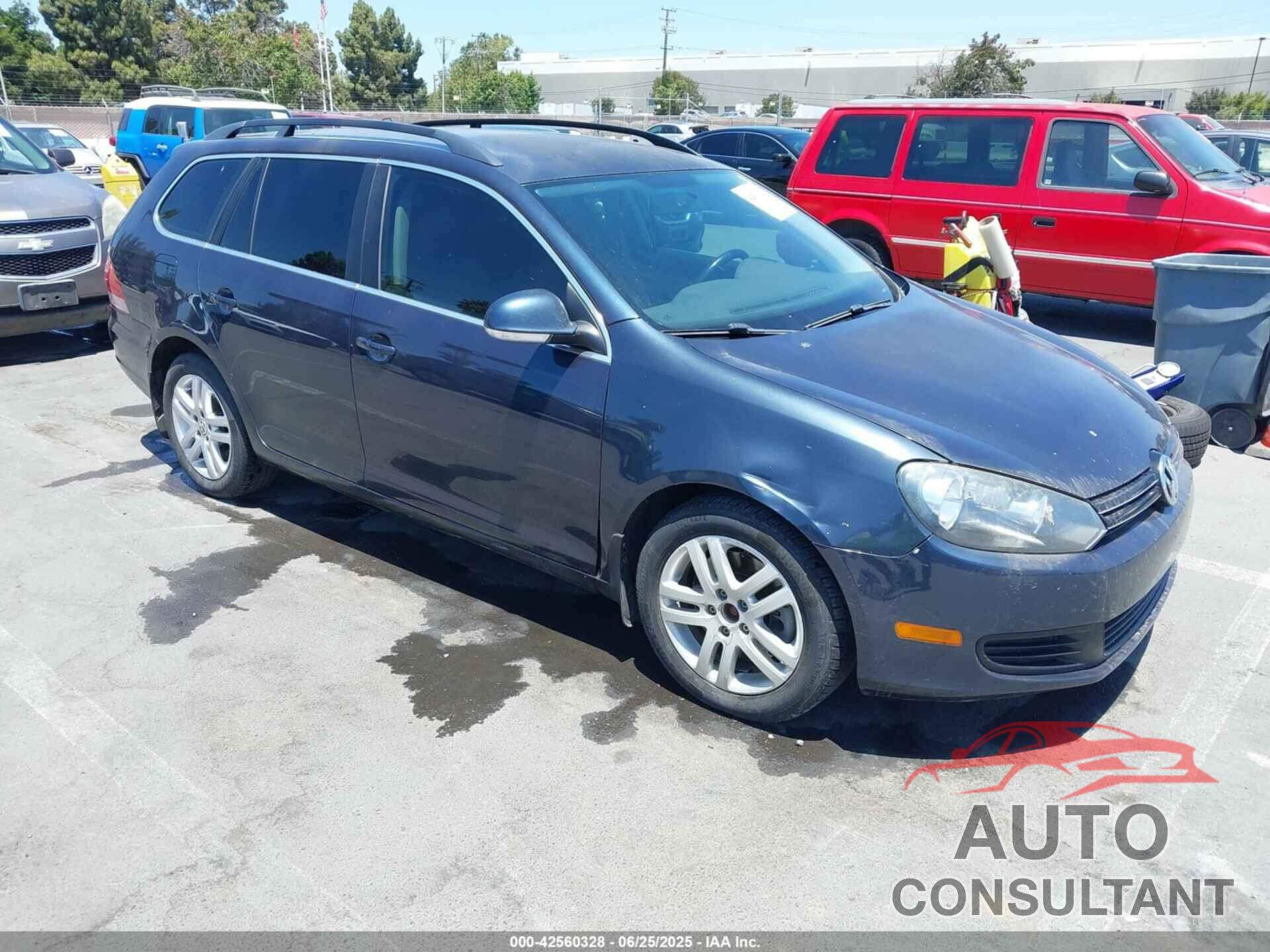 VOLKSWAGEN JETTA 2010 - 3VWPL7AJ1AM630529