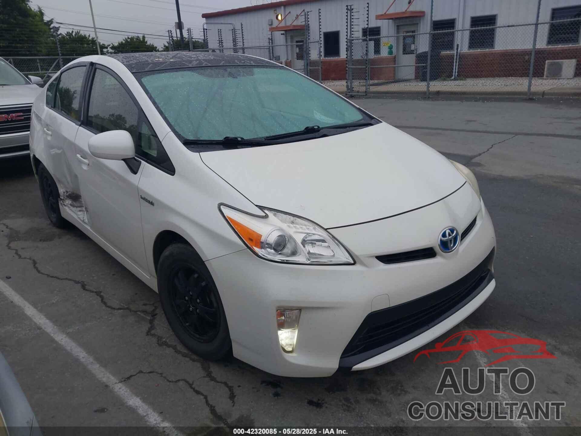 TOYOTA PRIUS 2014 - JTDKN3DU3E1766637