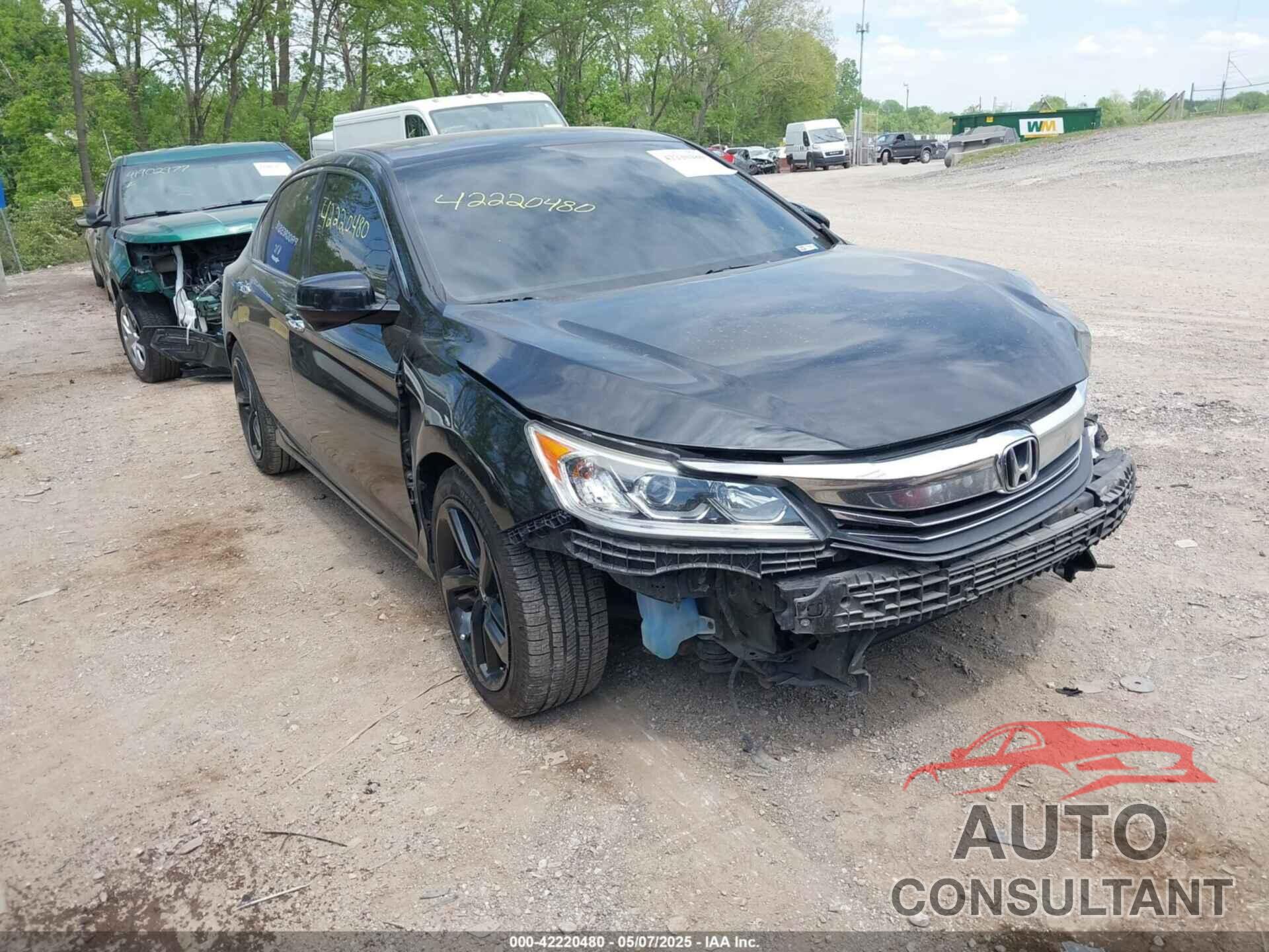 HONDA ACCORD 2017 - 1HGCR2F80HA215736