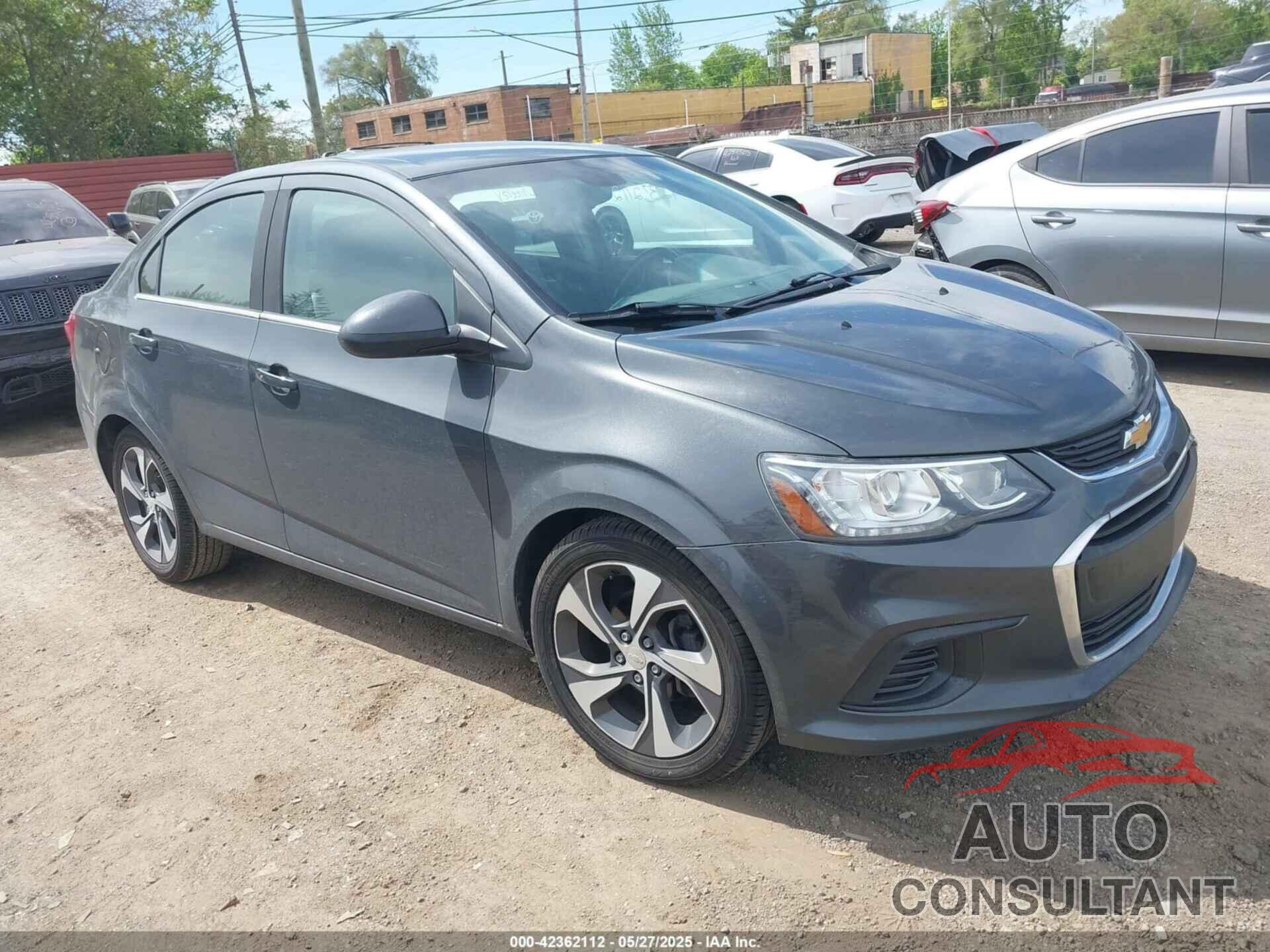 CHEVROLET SONIC 2017 - 1G1JF5SB1H4136293