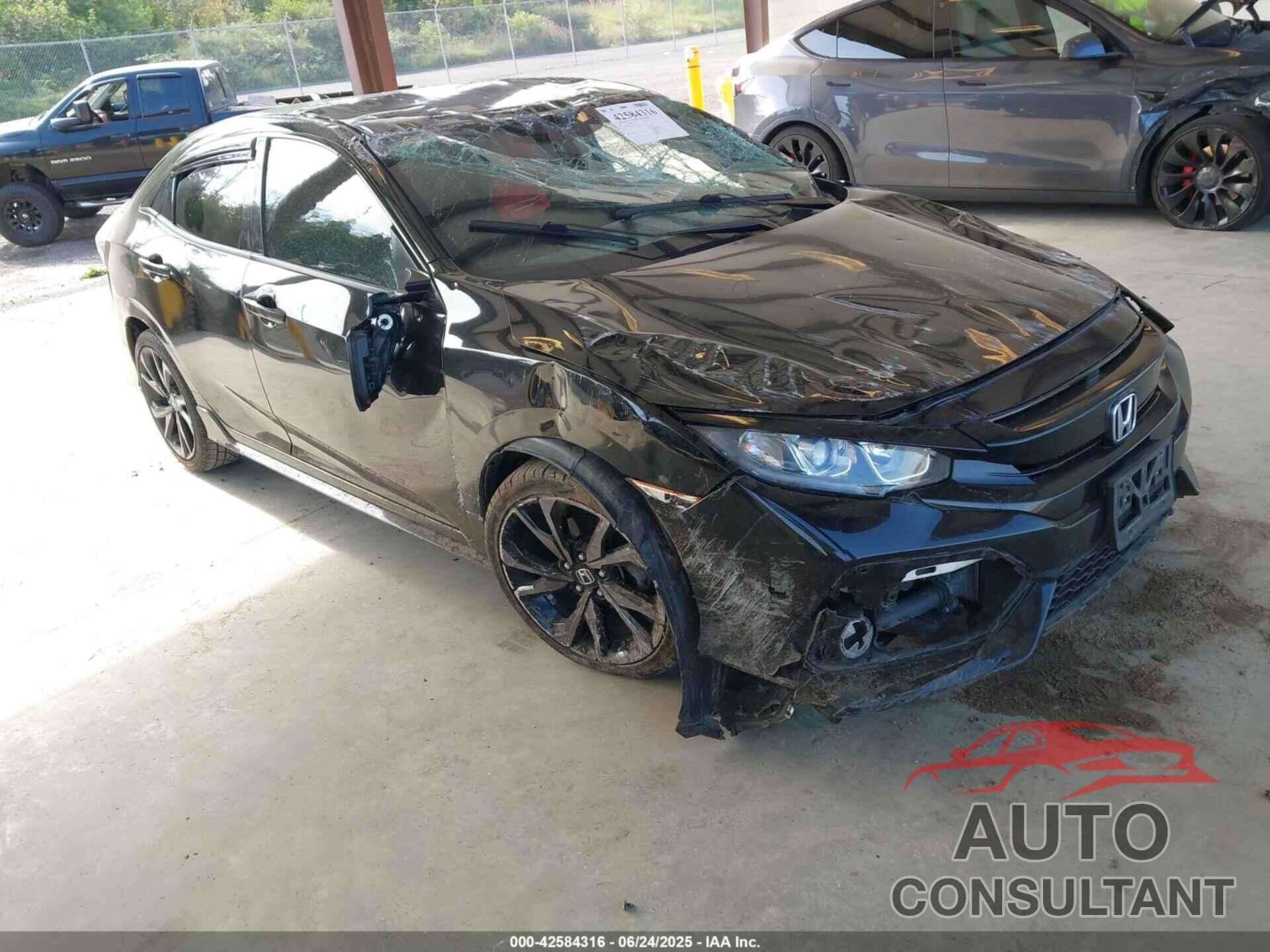 HONDA CIVIC 2018 - SHHFK7H43JU416405