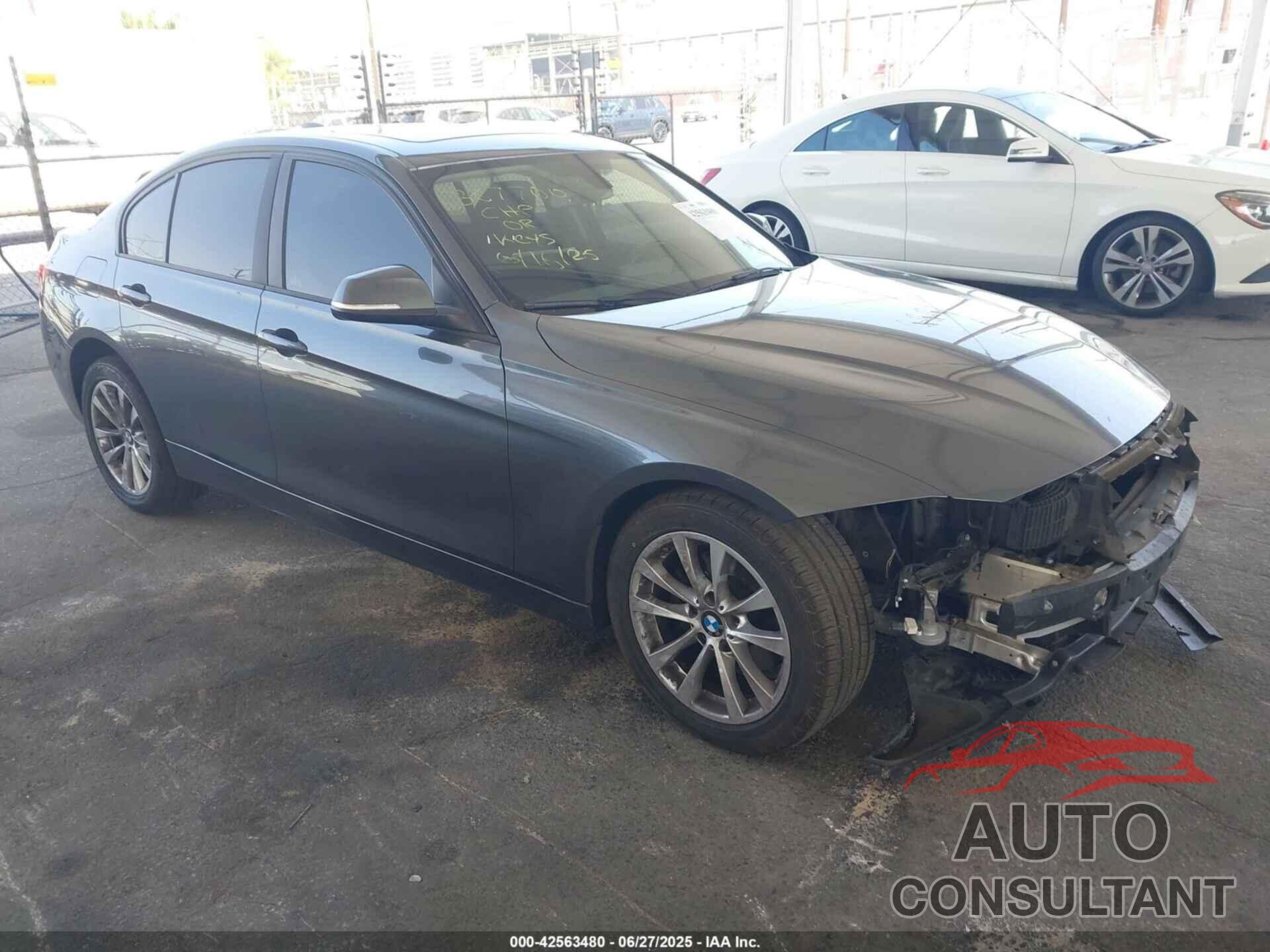 BMW 320I 2018 - WBA8E5G59JNV02493